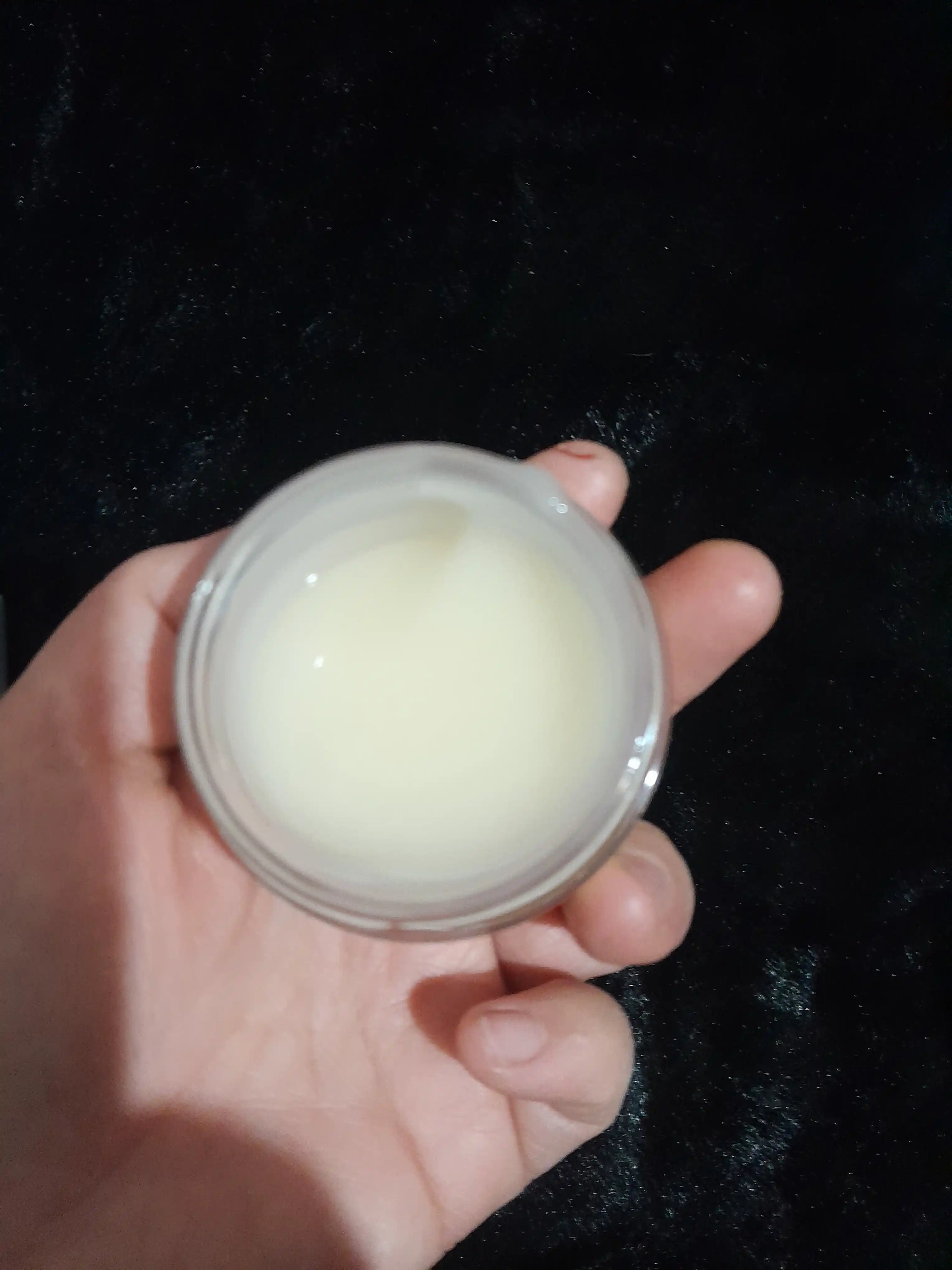 Axis-Y niatsinamidli pigmentatsiyaga qarshi krem Dark Spot Glow Cream
