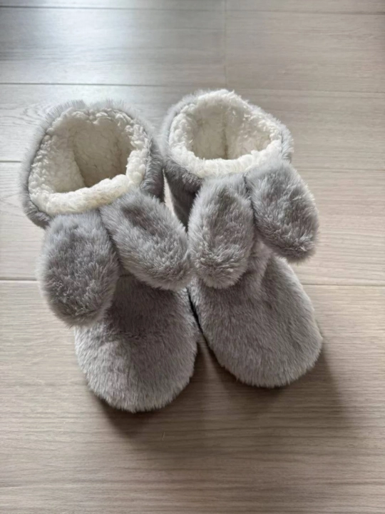 Uy shippaklari, uy etiklari, uy cheshka-tapochkalar