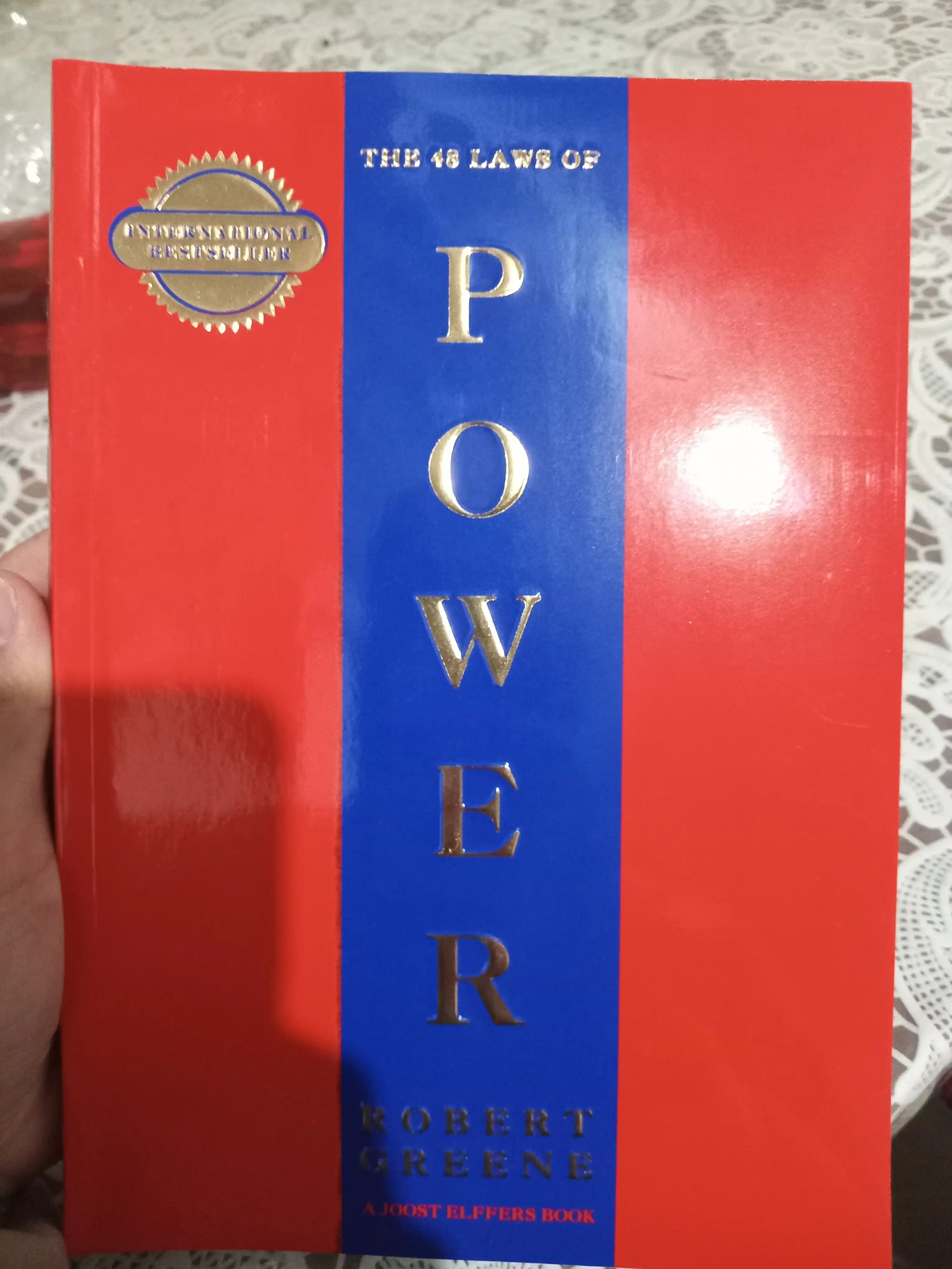 The 48 Laws Of Power, Robert Greene