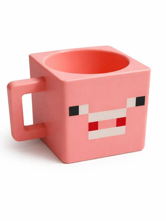 Minecraft uslubidagi kub shaklidagi krujka (3D dizayn)