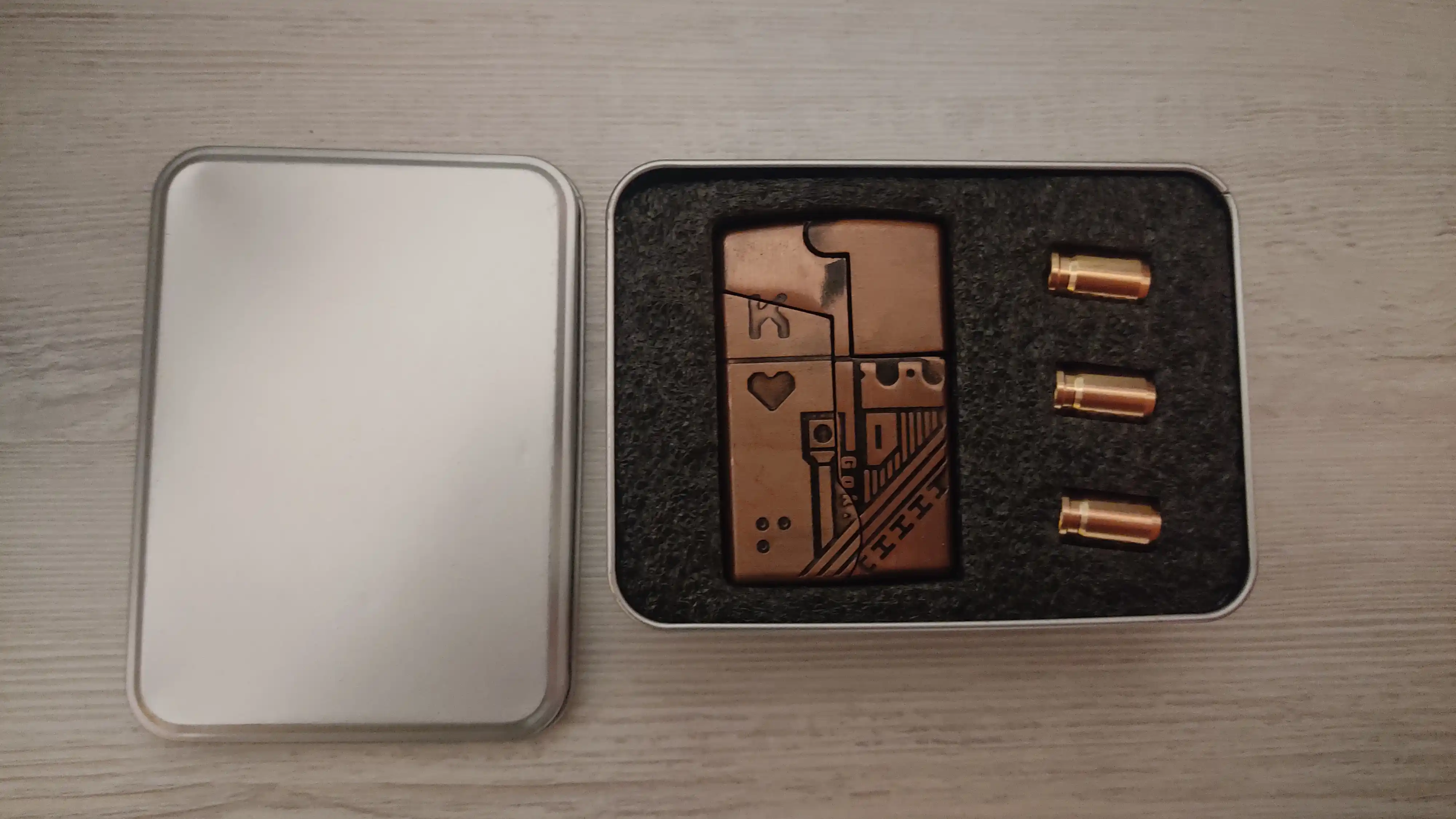 Игрушечный пистолет с пульками, с имитацией зажигалки zippo, антистресс