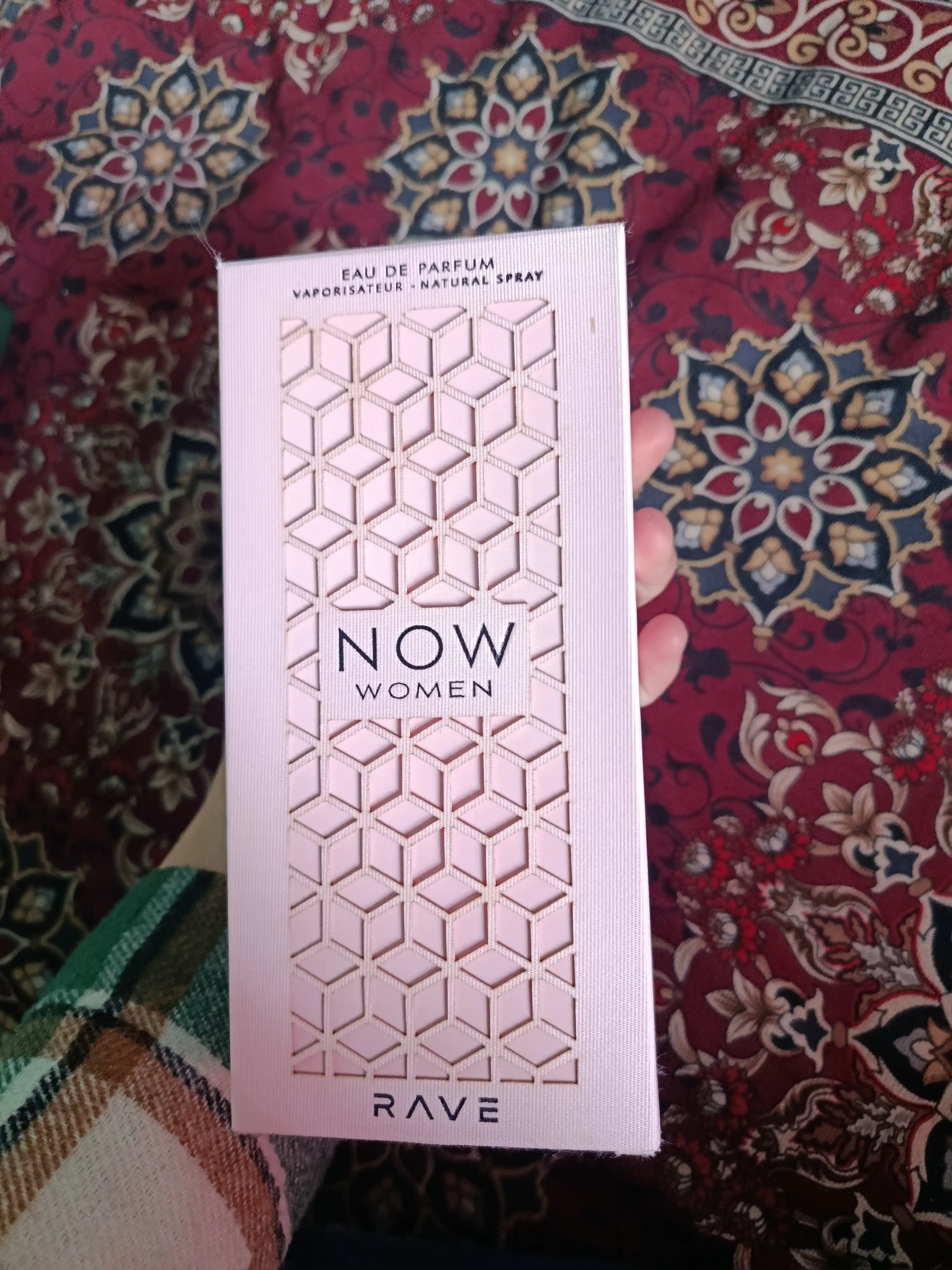 Парфюмерная вода Now Women Rave Lattafa для женщин, духи, 100 мл
