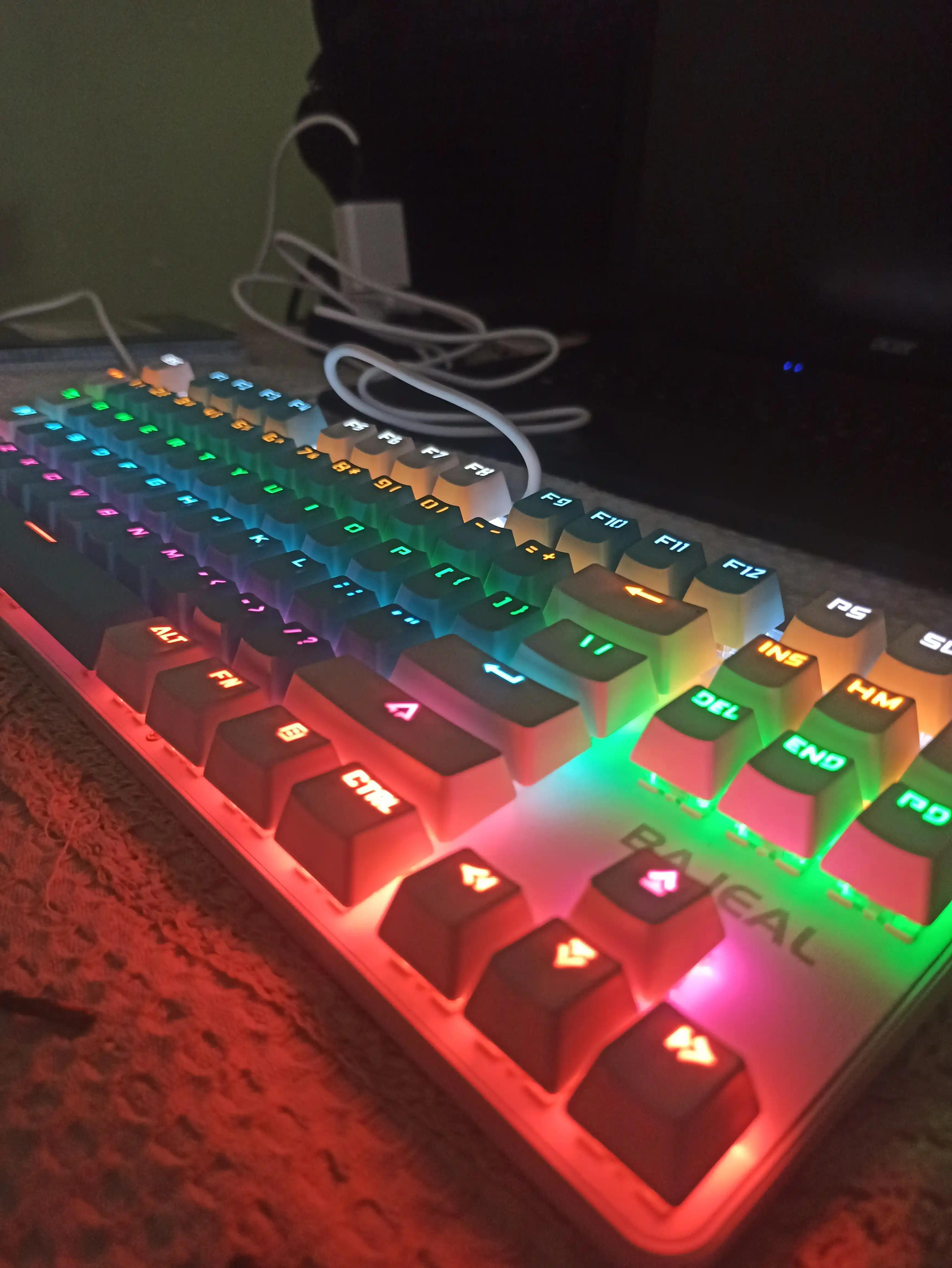 Mexanik klaviatura BAJEAL K100.blue-white, 87 tugma, RGB yoritgichli