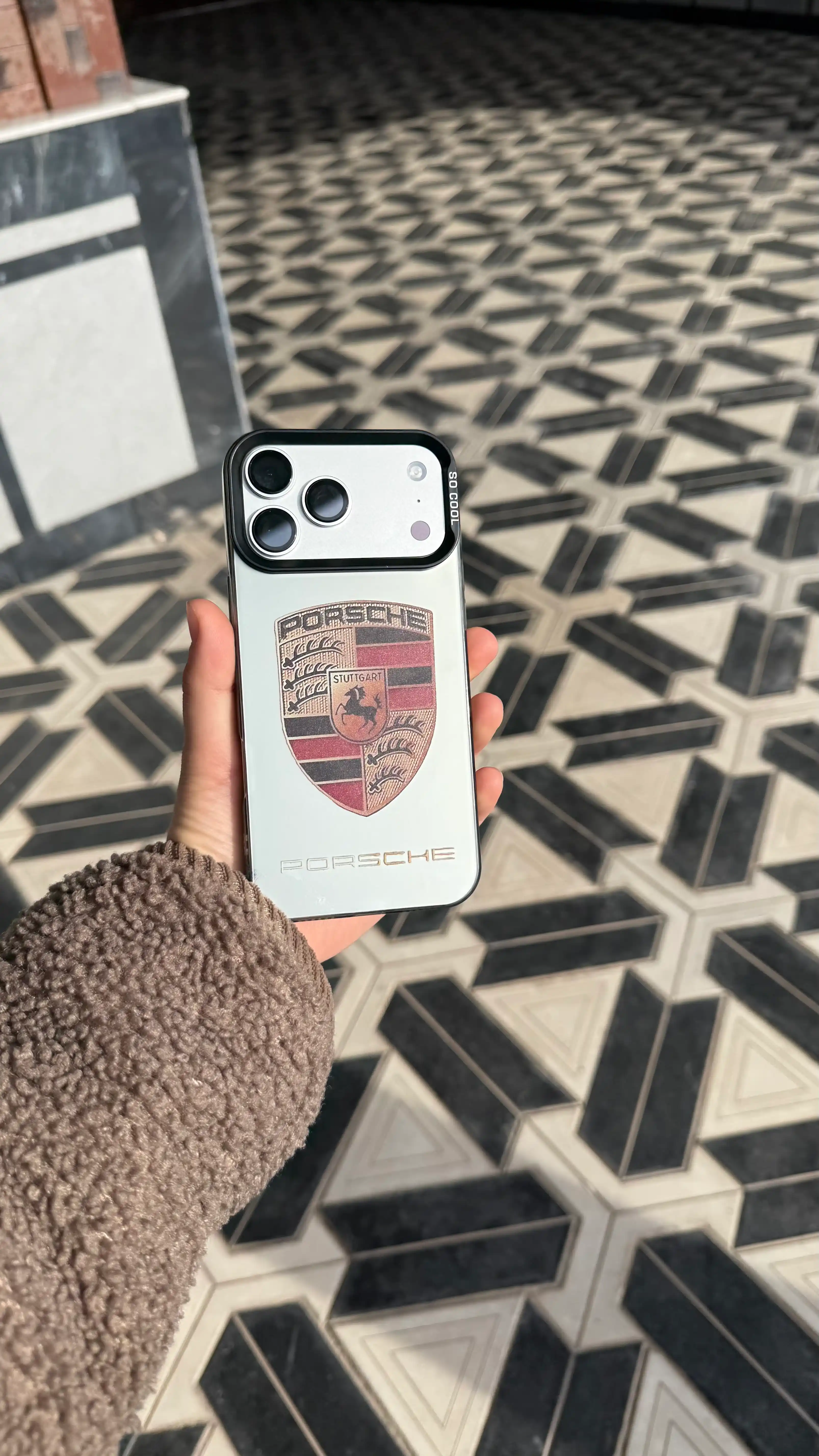 Чехол на iPhone 11, 12, 13, 14, 15, 16, 17 Pro, Pro Max, Биткоин, Mercedes, Porsche