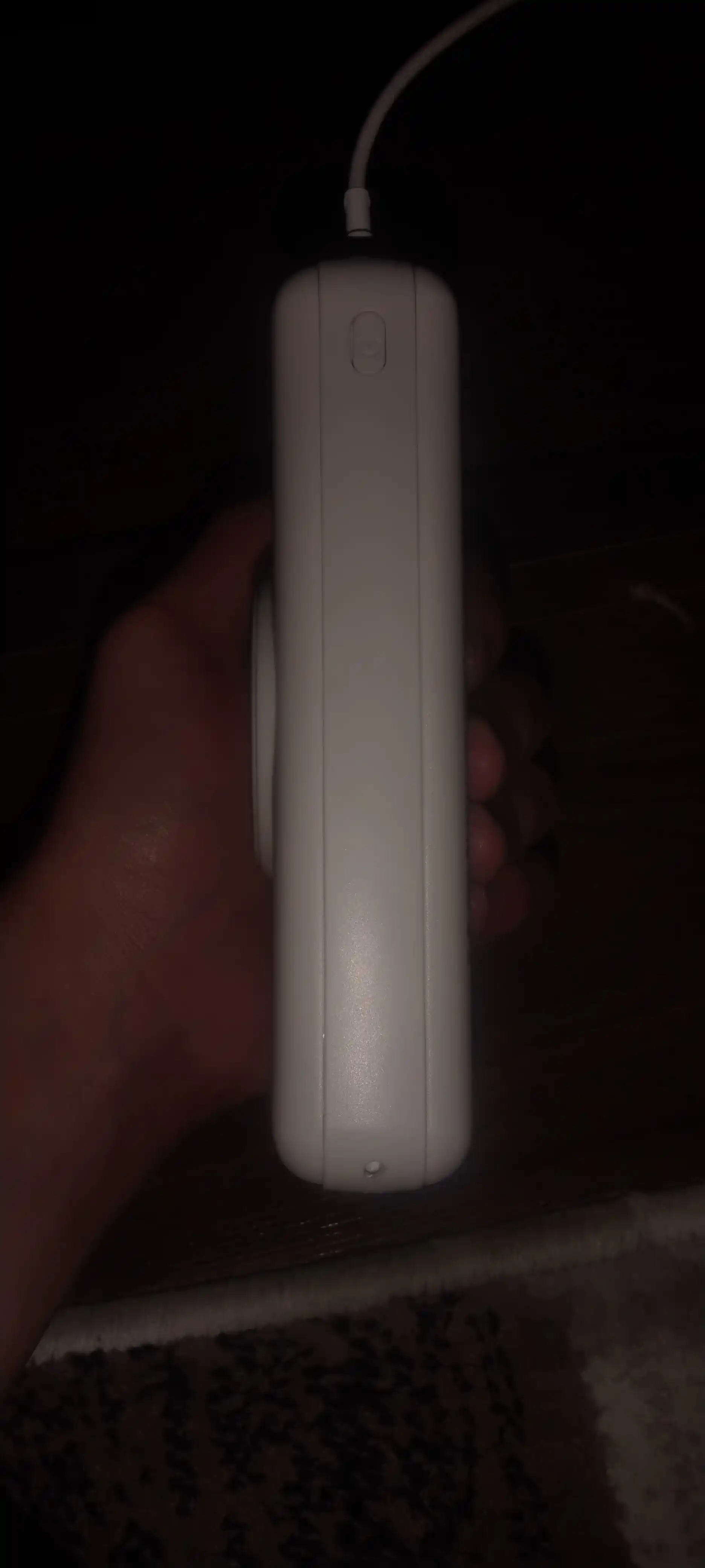 Simsiz zaryadlovchi power bank, zamonaviy dizayn, 4 ta kabel bilan