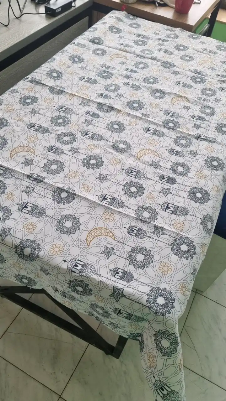 Ramazon dasturxoni Iftorlik dasturxoni kundalik oshxona dasturxoni 150 × 110 cm o‘lchamda