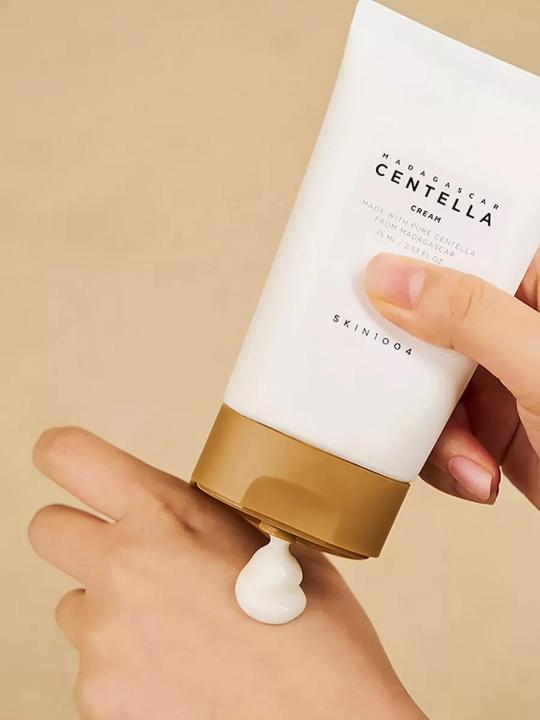 Успокаивающий крем для лица с центеллой SKIN1004 Madagascar Centella Cream, 75 мл