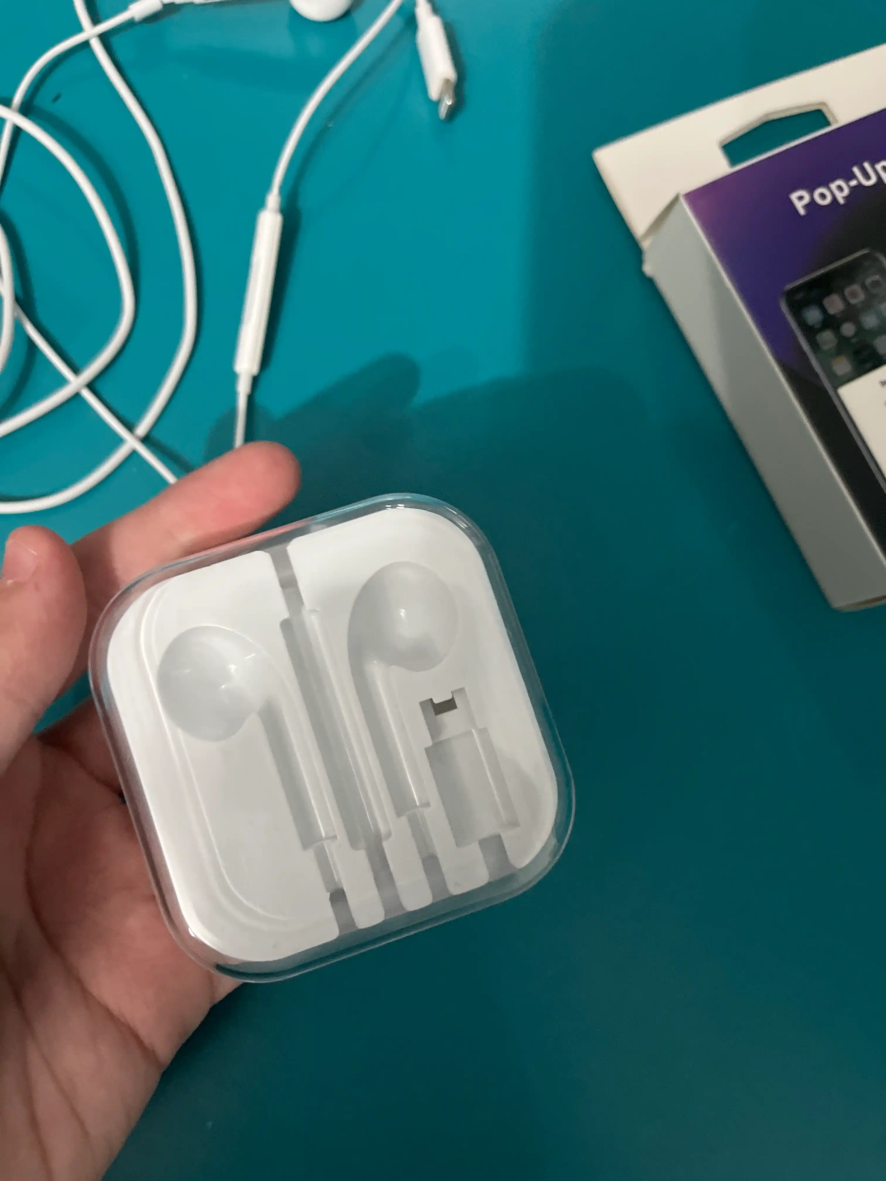 SIMLI iPhone quloqchinlari — Pop-Up mikrofon, Lightning kabel, tiniq ovoz