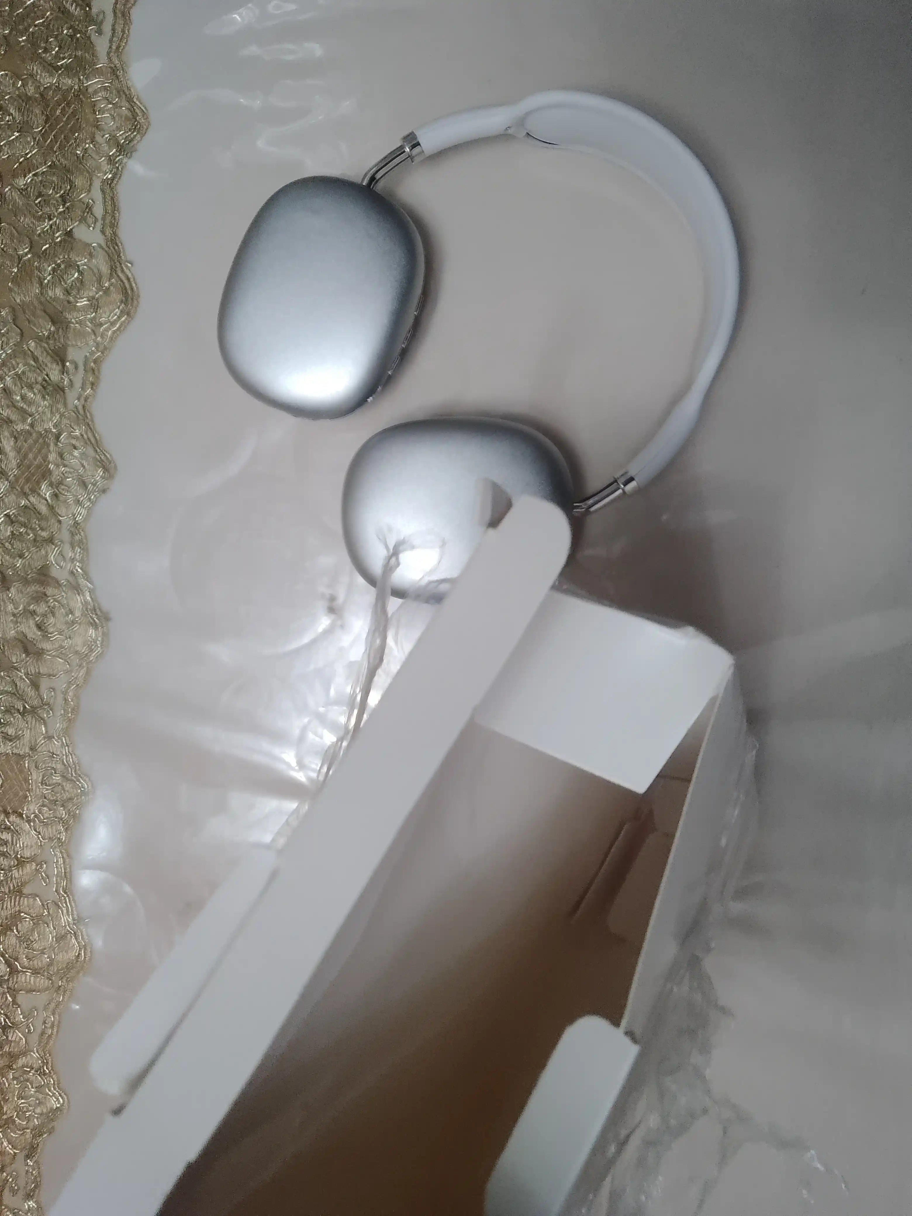 Simsiz Bluetooth quloqchinlar P9, to'liq o'lchamli, mikrofonli