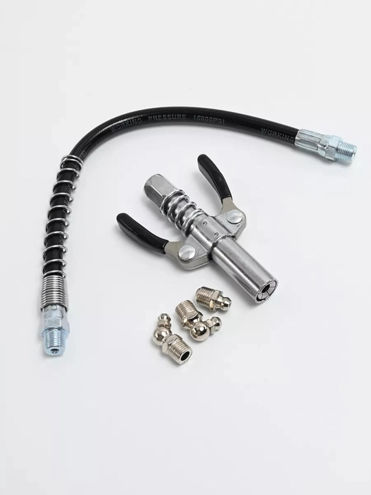 Piston shpritsidagi moylash uchi