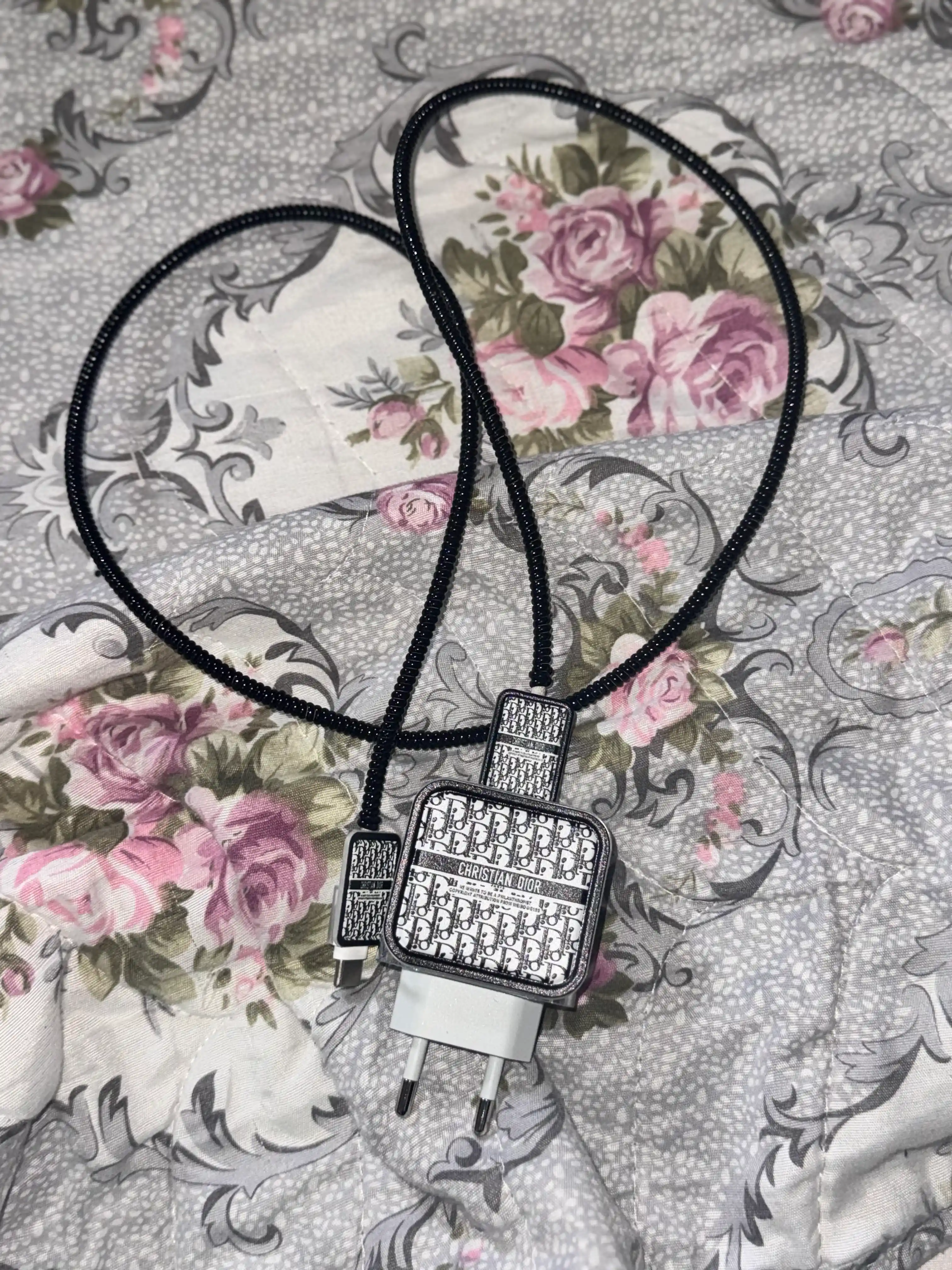 Zaryadchik chexol, iPhone zaryadka uchun g'ilof 18 Vt, 20 Vt