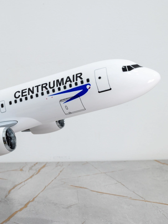 Airbus A320 samolyoti modeli, Centrum Air, 47 sm, metall + plastik