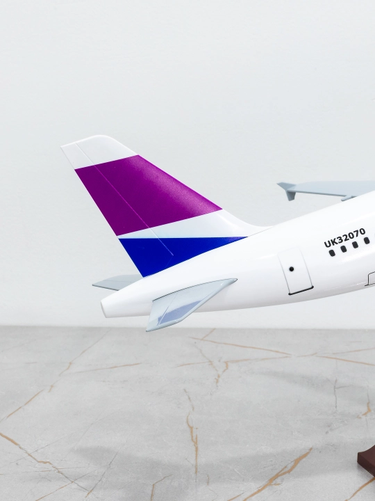 Airbus A320 samolyoti modeli, Centrum Air, 47 sm, metall + plastik