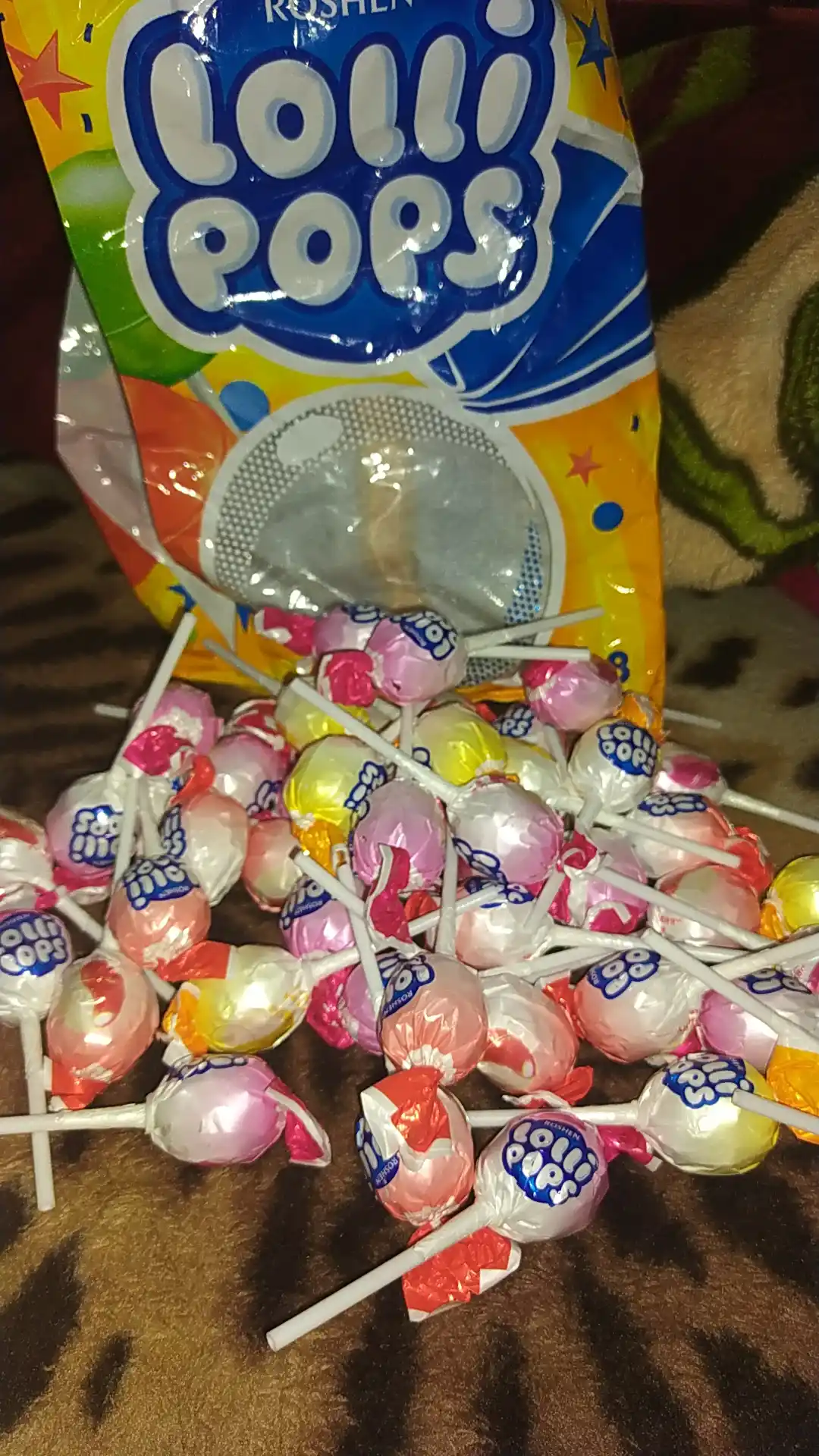Карамель Roshen LolliPops, с йогуртовыми вкусами, 920 г