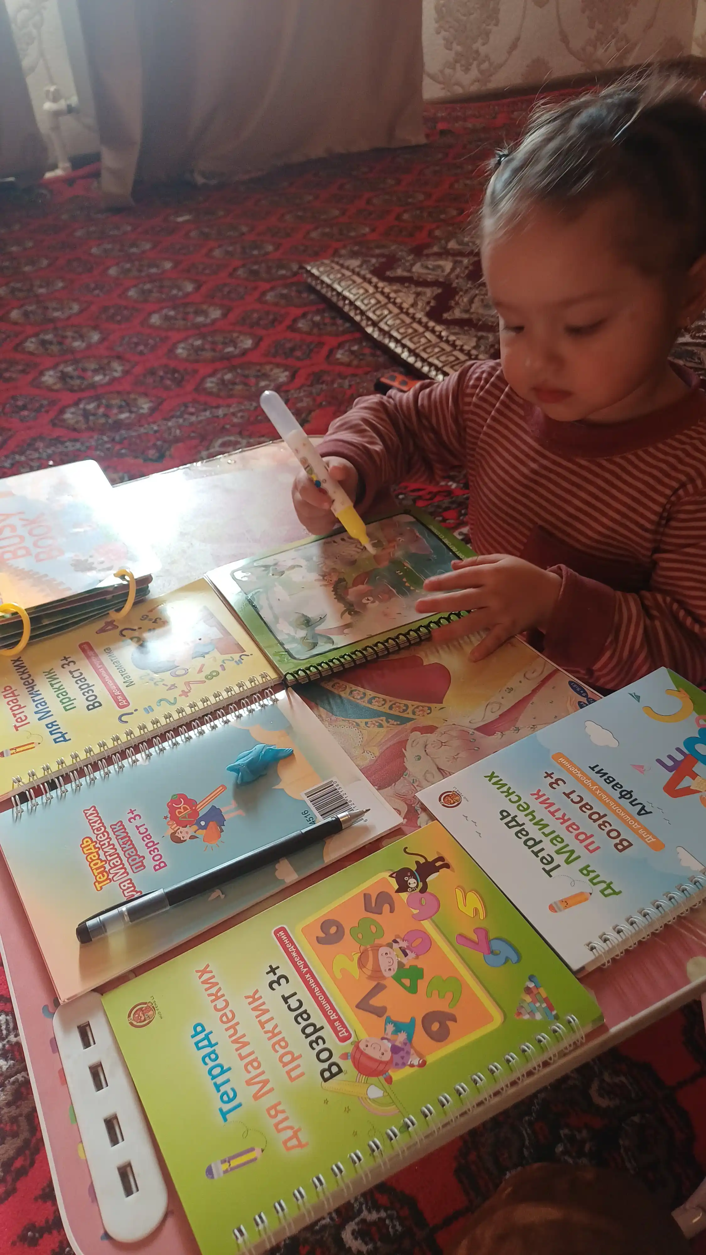 Qattiq daftalar, yozuv mashqlari, sehrli, ingliz tili, rus tili, arab tili, o'zbek tili