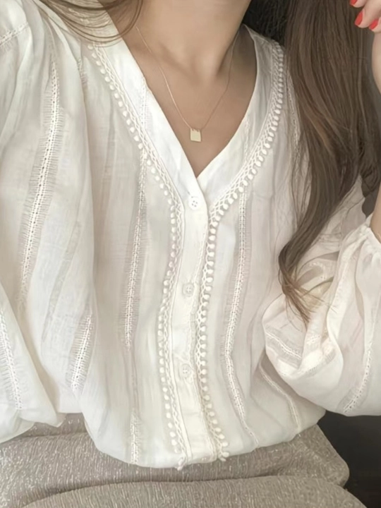 Ayollar bluzasi