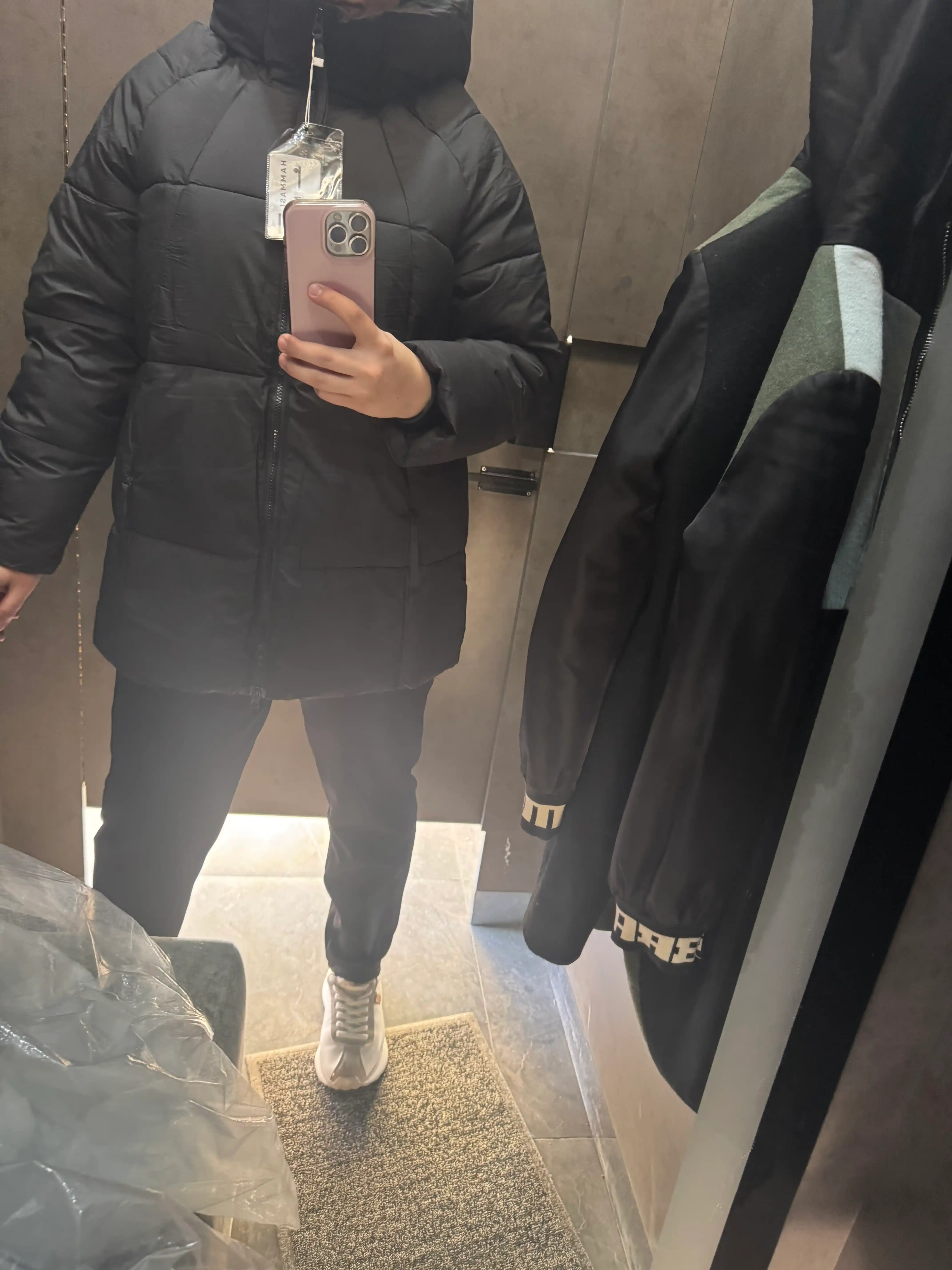 Ayollar uchun kurtkalar va pufoviklar Y2K, koreys uslubi