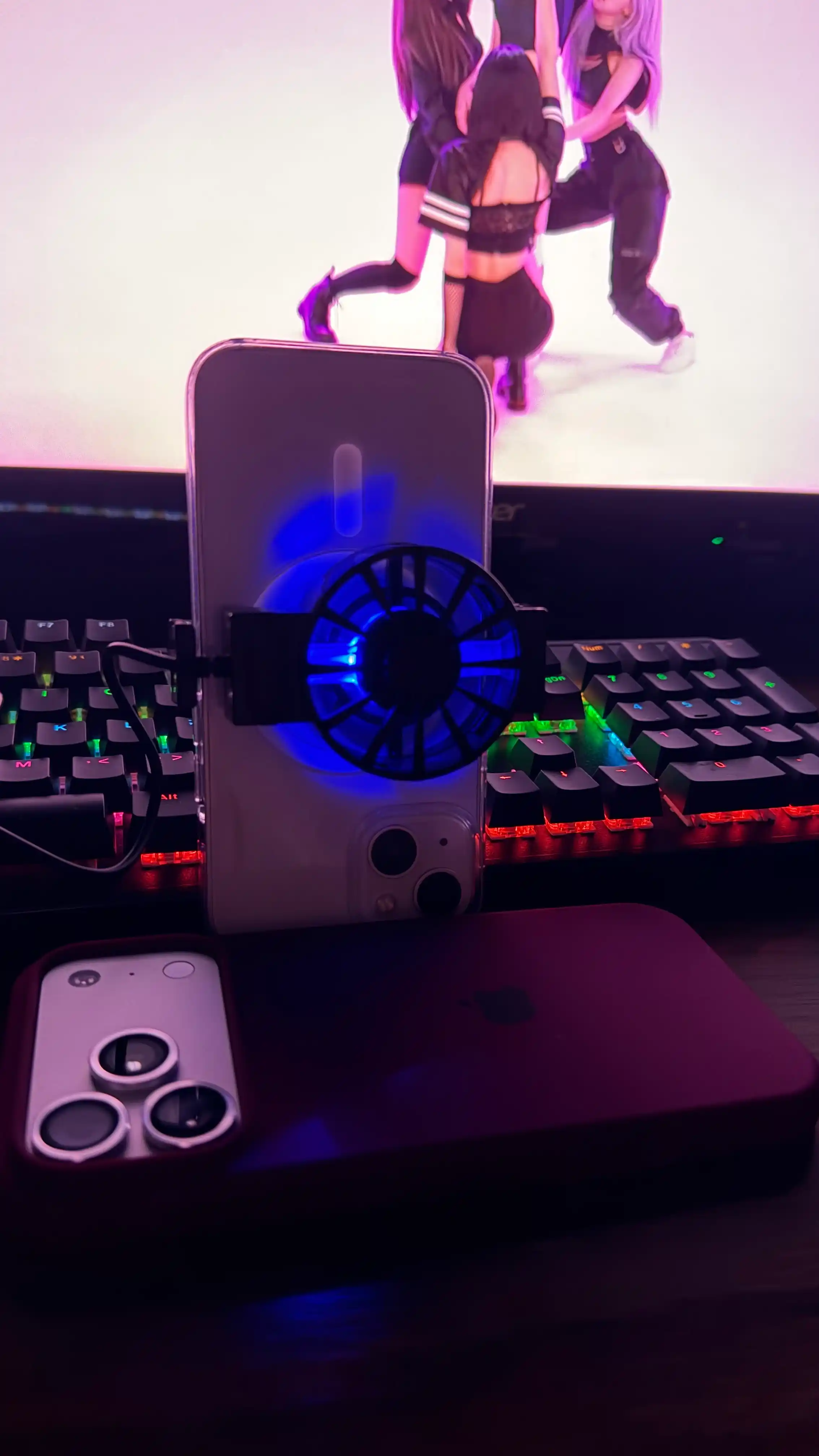 Telefon sovutgichi, PUBG va o'yinlar uchun kuler, muzlatadi -0, -15 avto