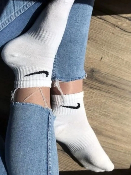 Oq Nike paypoqlari 2 juft