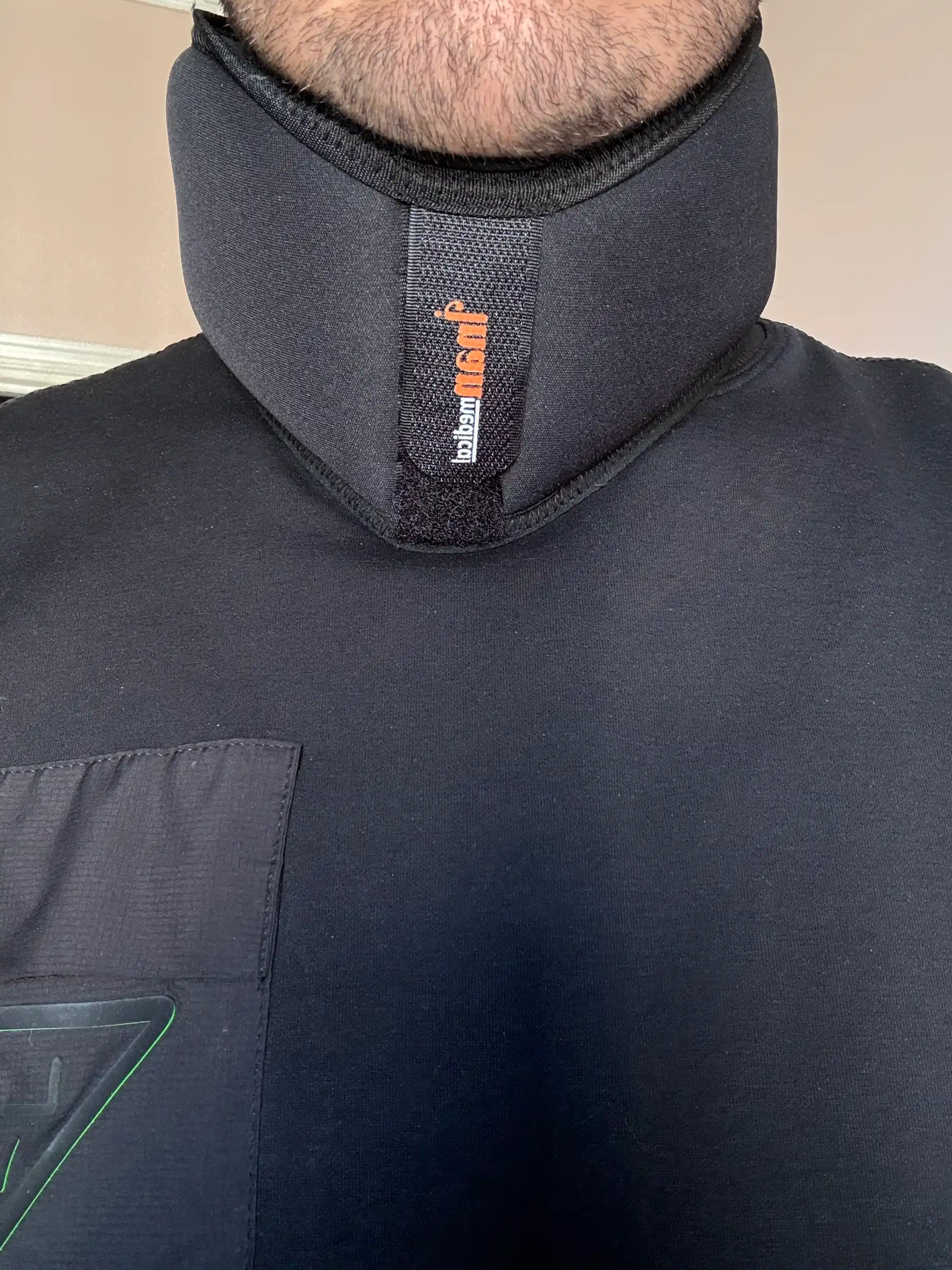 Bo'yin bandaji B-202 One Size