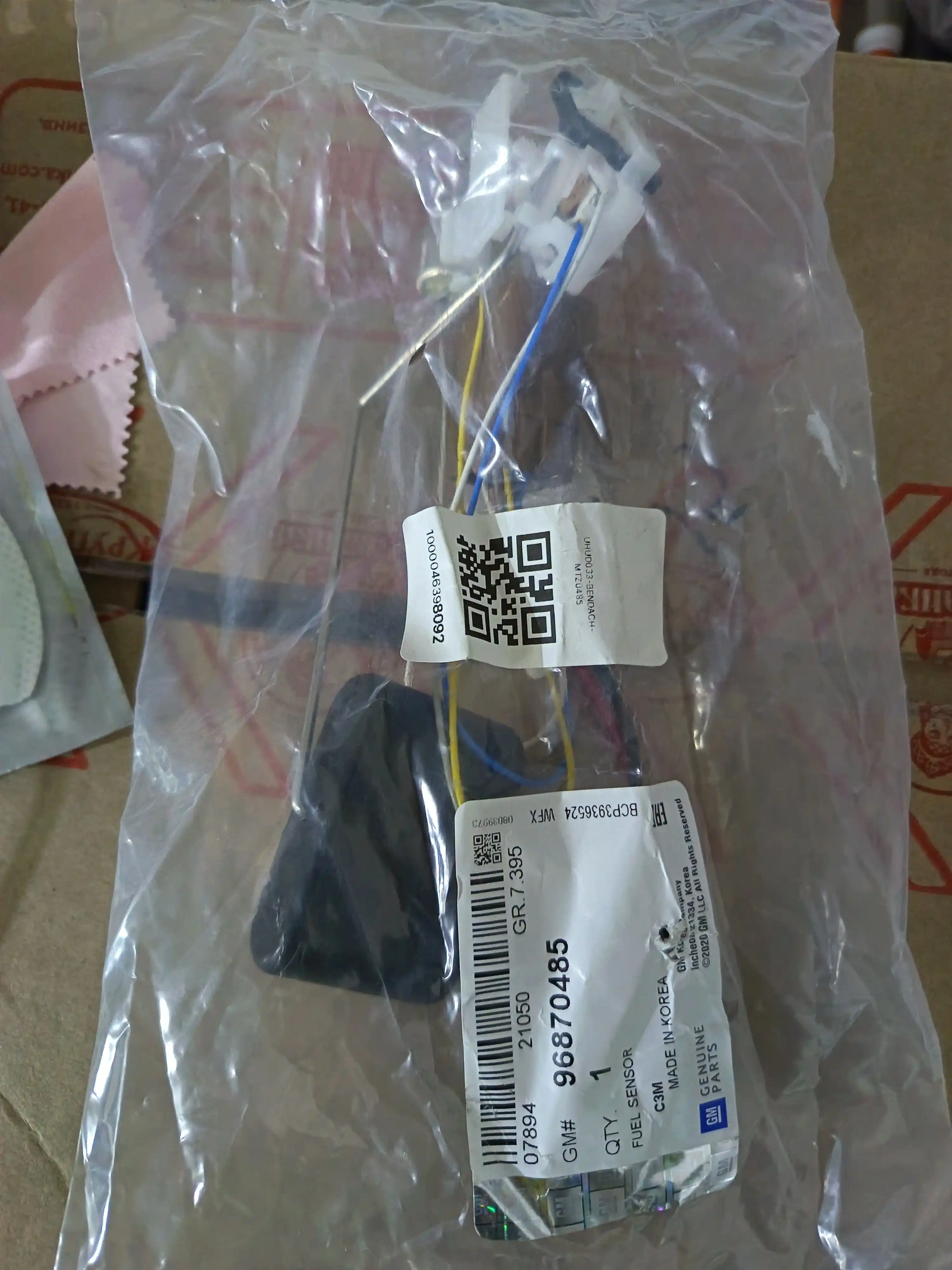 Benzobak datchik Damas/Tico/Matiz/Nexia 1,2,3/Spark/Lacetti/Gentra/Cobalt