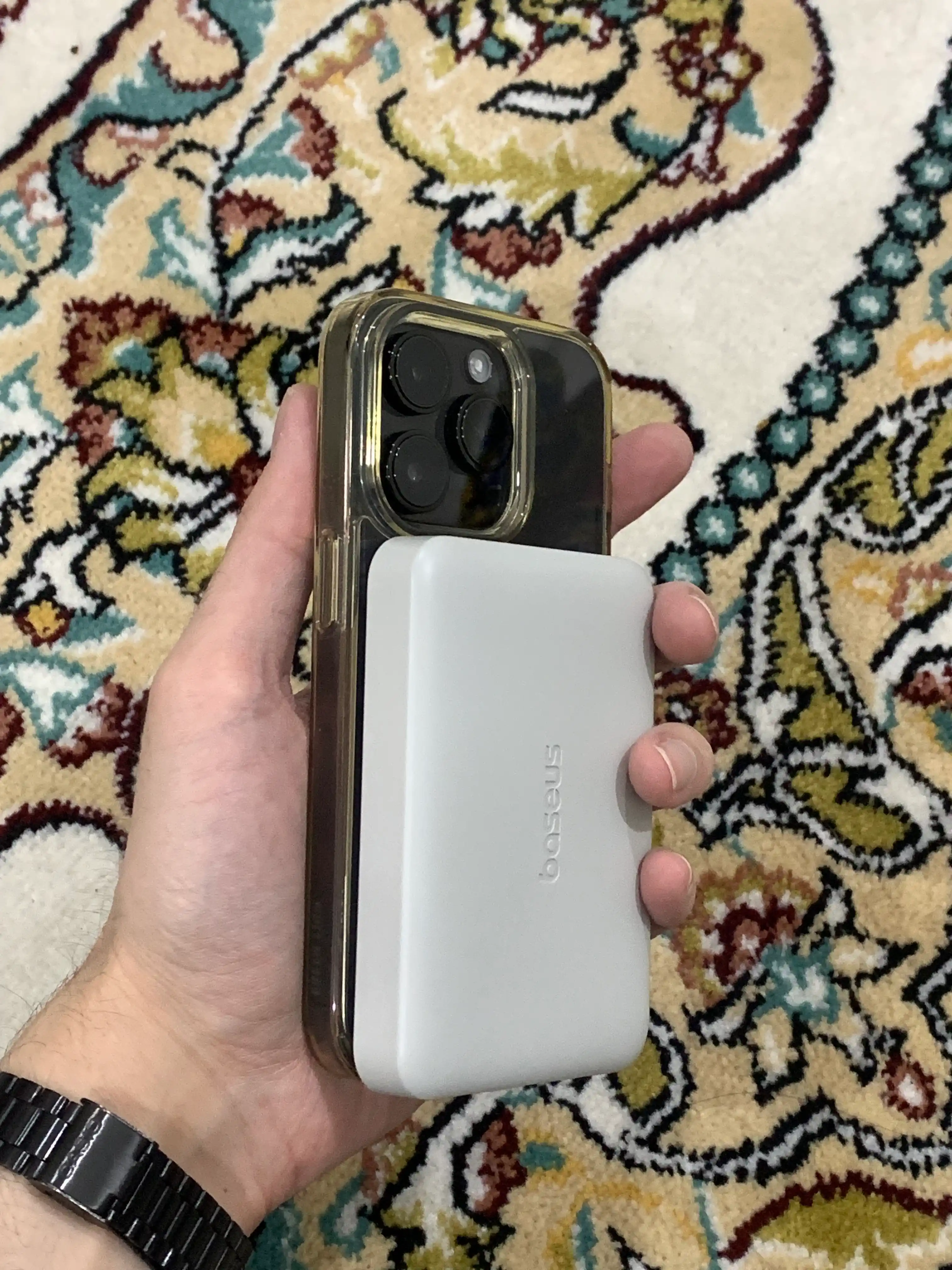 Baseus MagSafe tashqi akkumulyatori, 10000 mA/soat simsiz zaryadlash imkoniyati