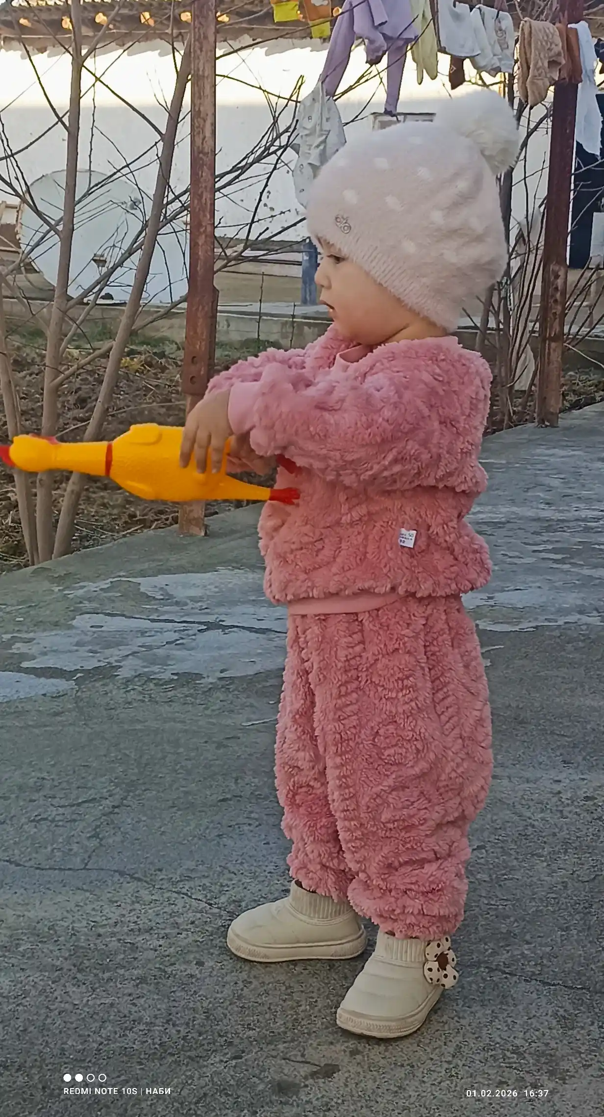 Qizlar uchun 1, 2 v