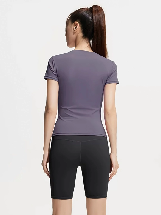 Фитнес одежда, SlimFit женская спортивная, рашгард, футболка