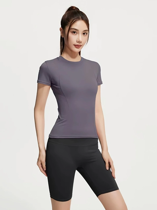 Фитнес одежда, SlimFit женская спортивная, рашгард, футболка