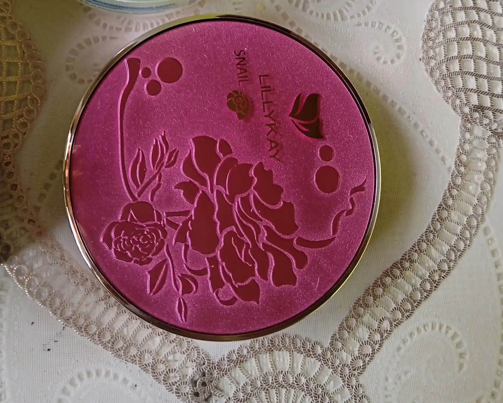 Lillykay Essence Two Way Cake SPF40 PA++ salyangoz mutsinli kompakt pudra