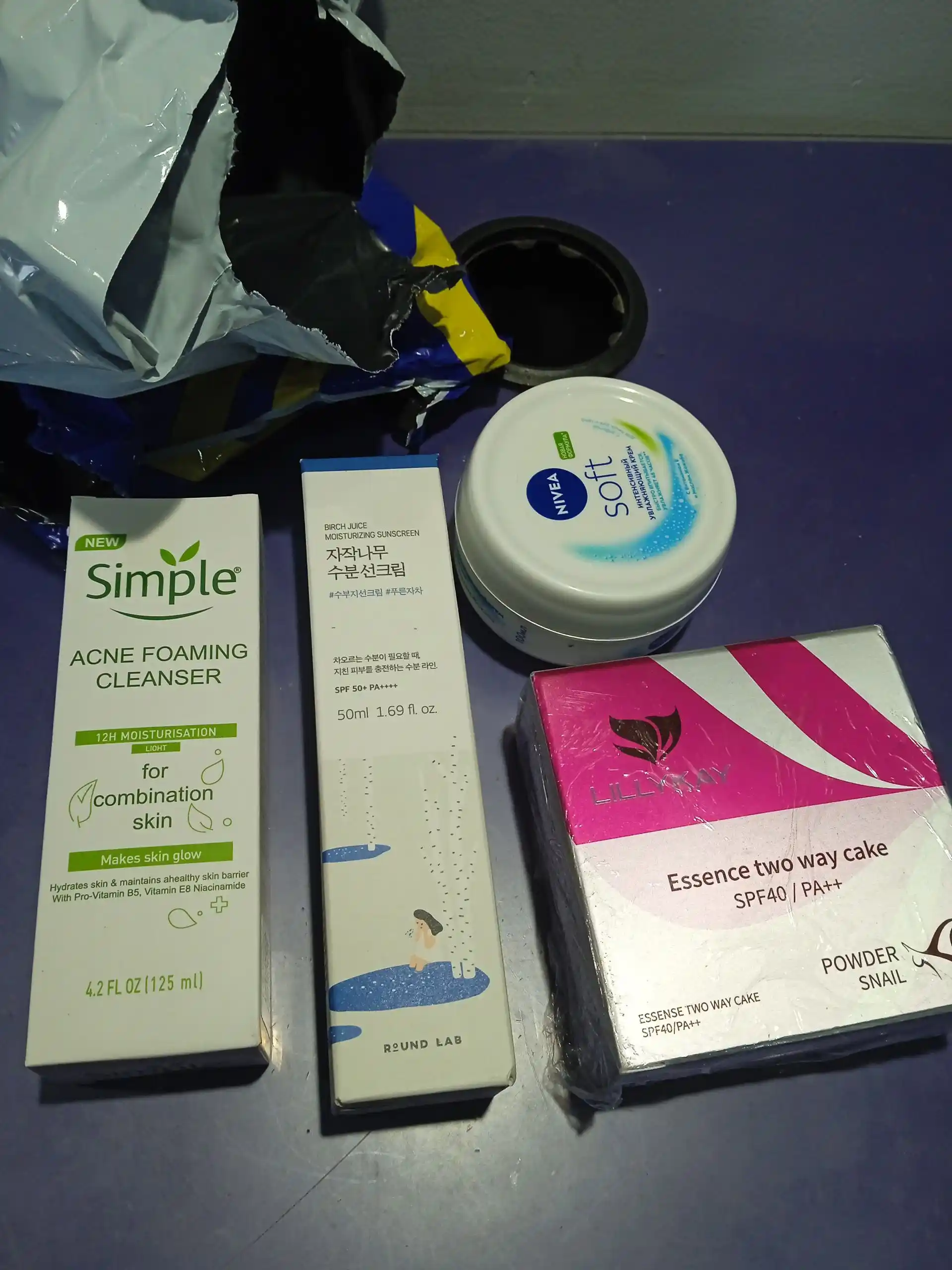 Lillykay Essence Two Way Cake SPF40 PA++ salyangoz mutsinli kompakt pudra