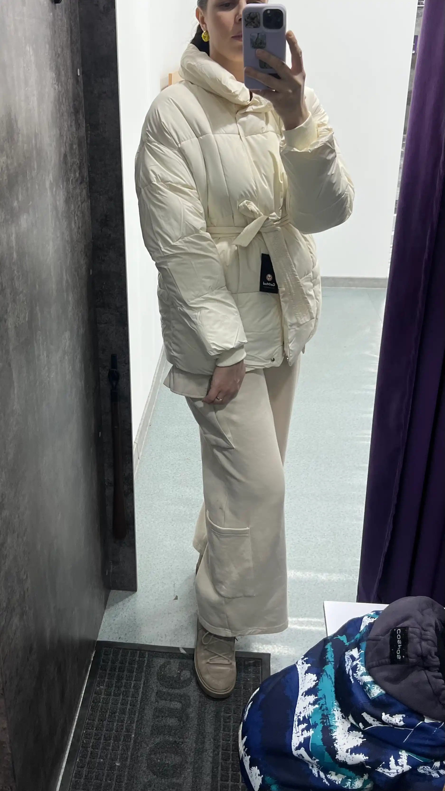 Kurtkalar ayollar uchun, qishki kurtkasi  belbogʻli Elly Fashion, issiq qishki kurtka