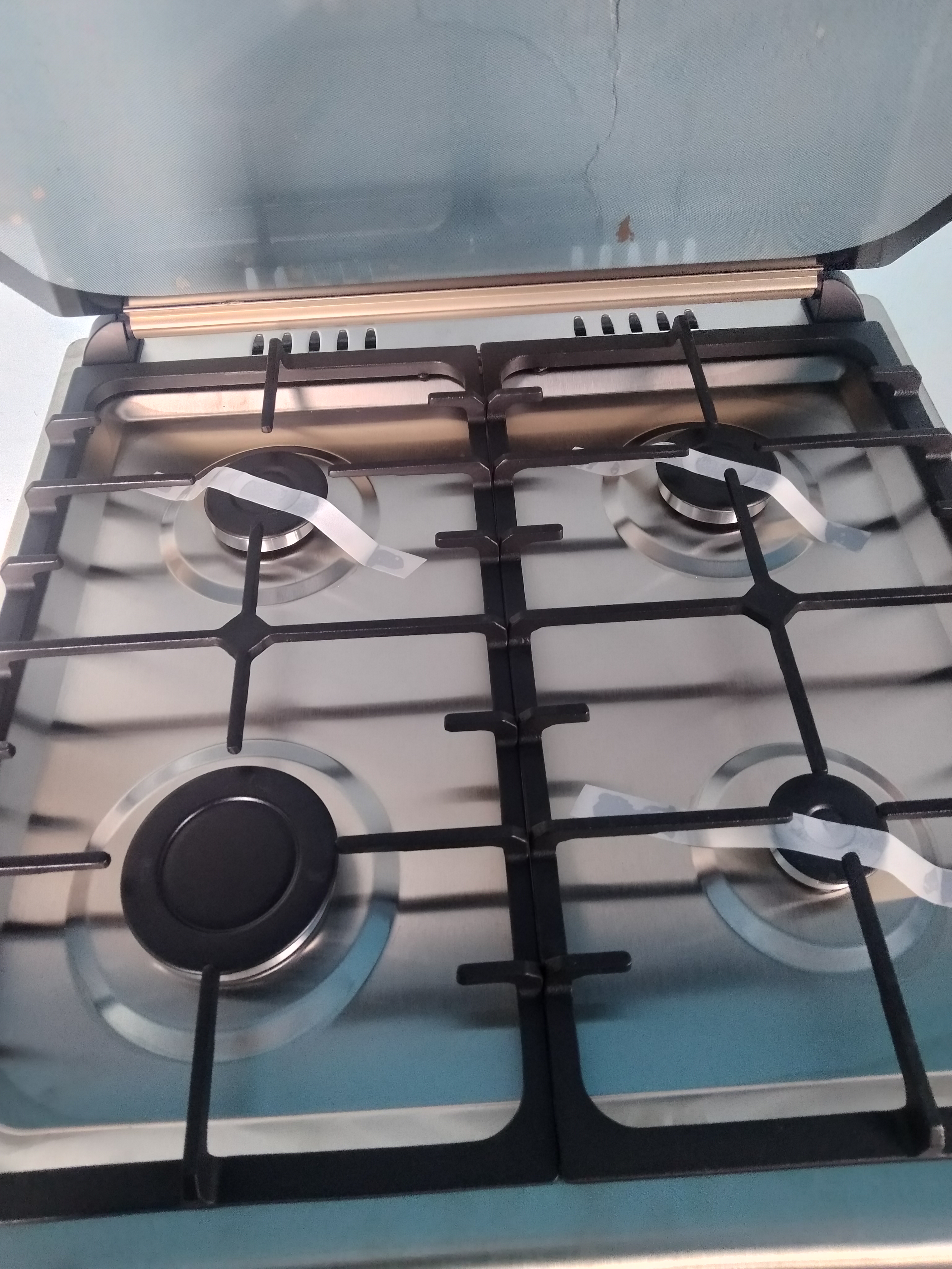 Gaz plitasi Roison LAT Titanium, 60×60 sm, gazli pech gril bilan, gaz nazorati