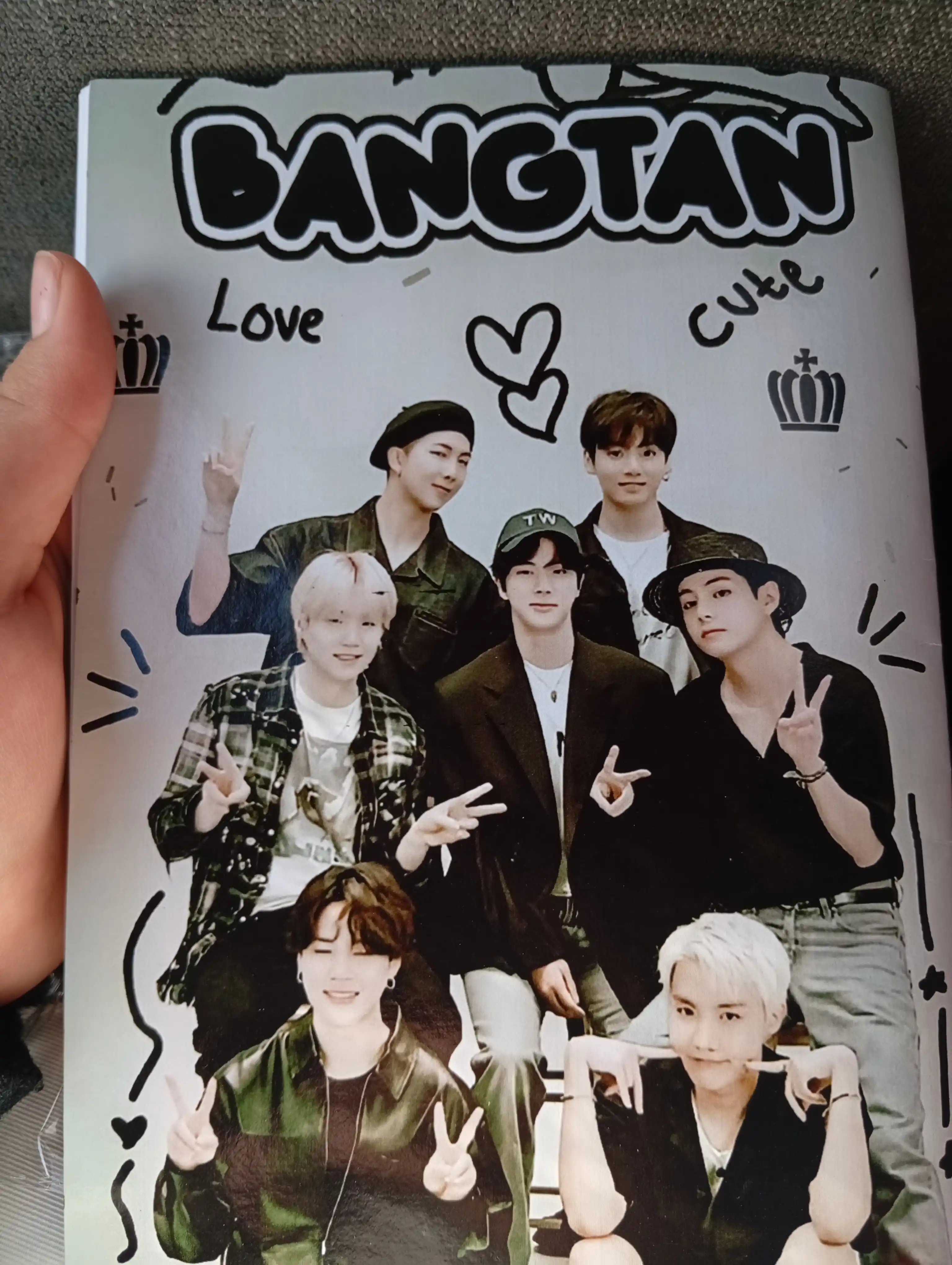 KPOP, BTS, BLACKPINK rasmli daftar