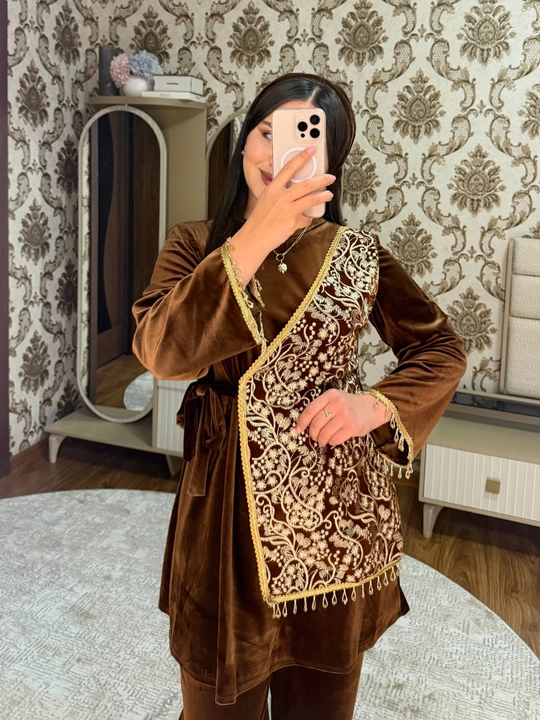 Ayollar uchun ikki qismli uy kiyimlari, standart o'lcham 44-50, kuz uchun