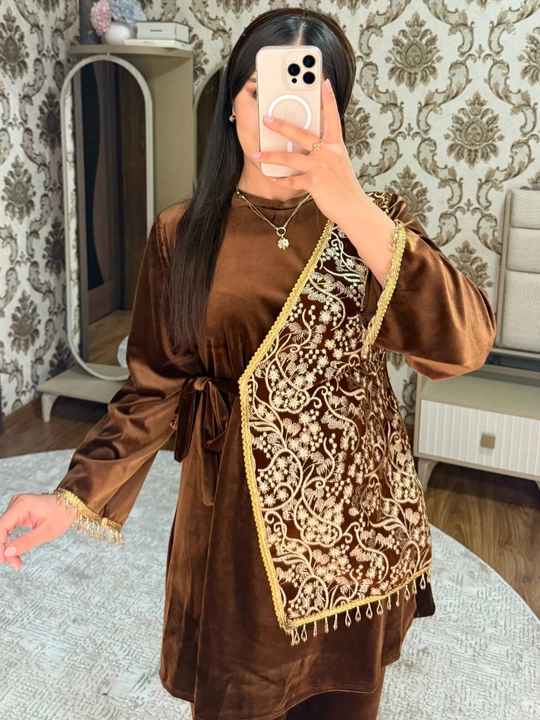 Ayollar uchun ikki qismli uy kiyimlari, standart o'lcham 44-50, kuz uchun