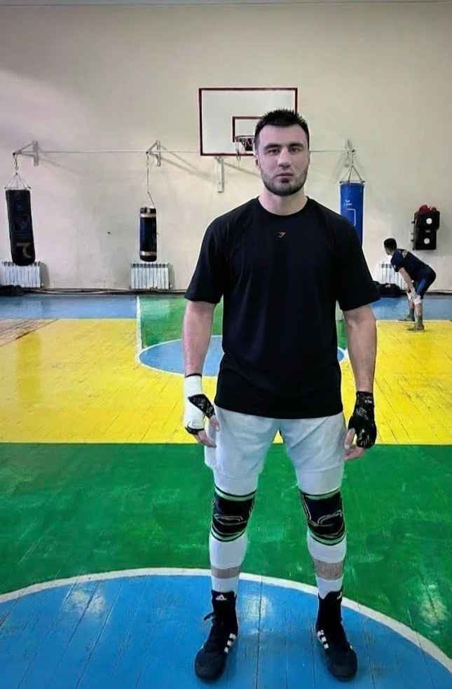 Paxtadan tikilgan erkaklar gimshark sport futbolkasi
