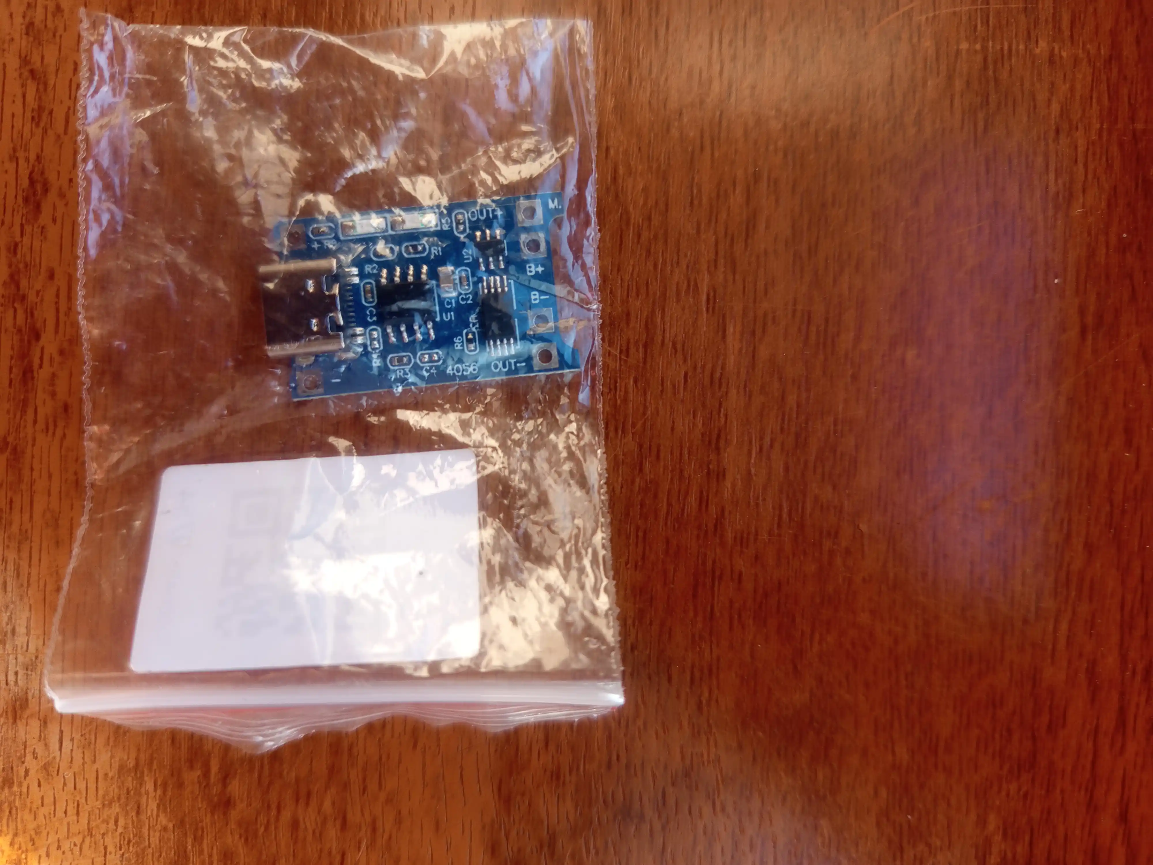 TP4056A Type-C va Micro USB litiy batareyalarini zaryadlash va himoyalash moduli