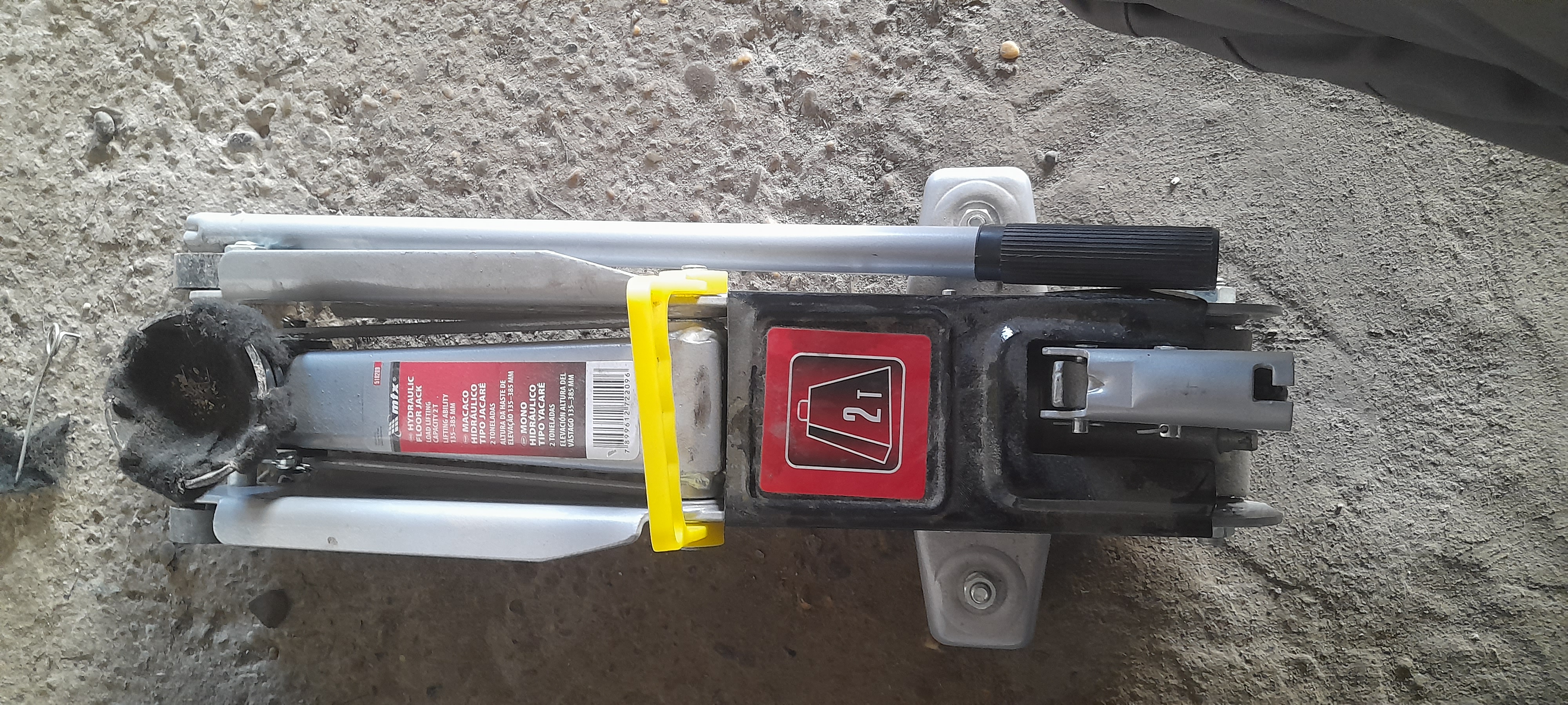 MTX g‘ildirakli gidravlik domkrat, 2 t, 135-385 mm, keys, 510289