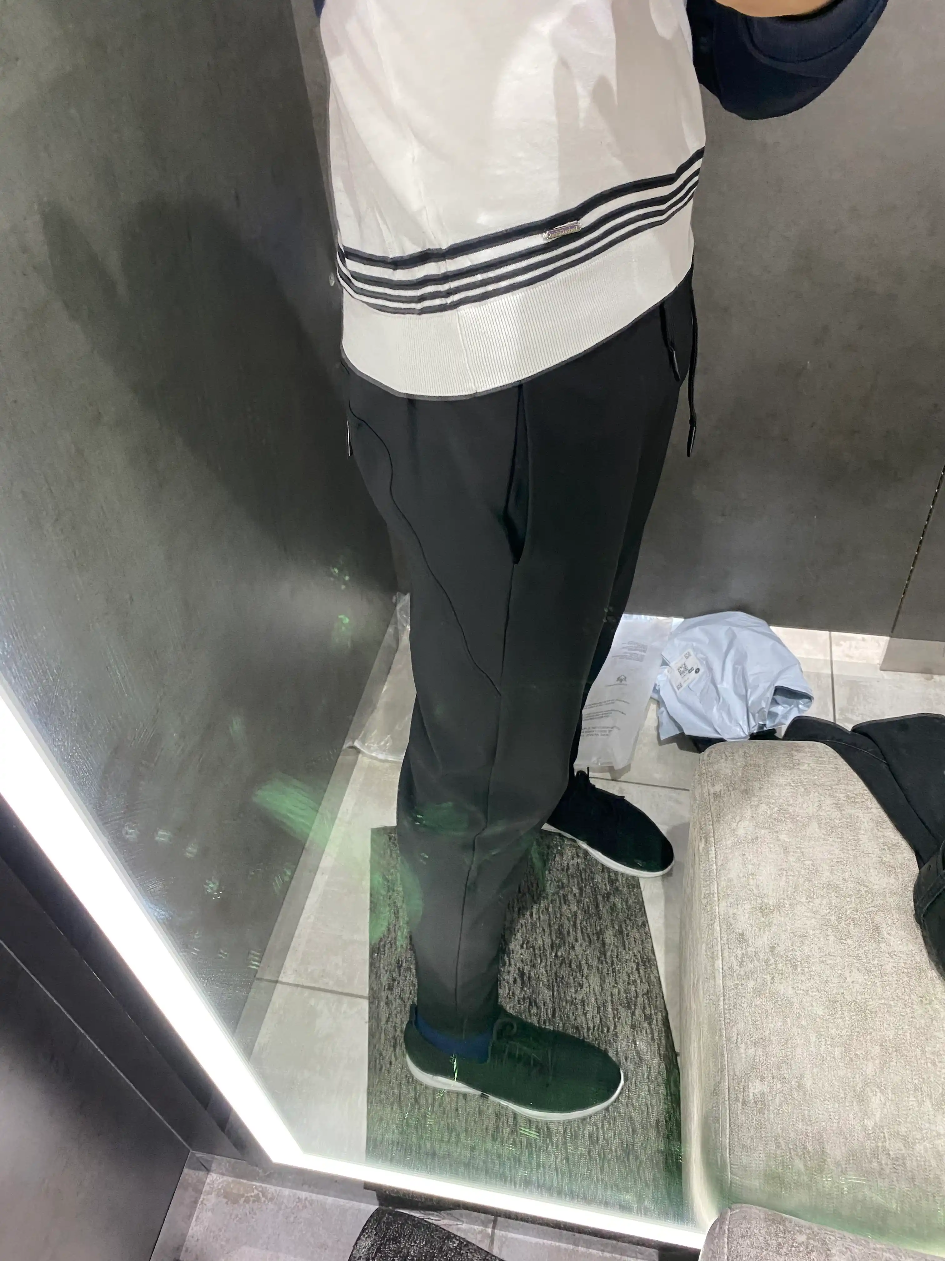 Erkaklar sport shimlari Kioko, erkaklar sport jogger shimlari. Erkaklar sport kiyimi