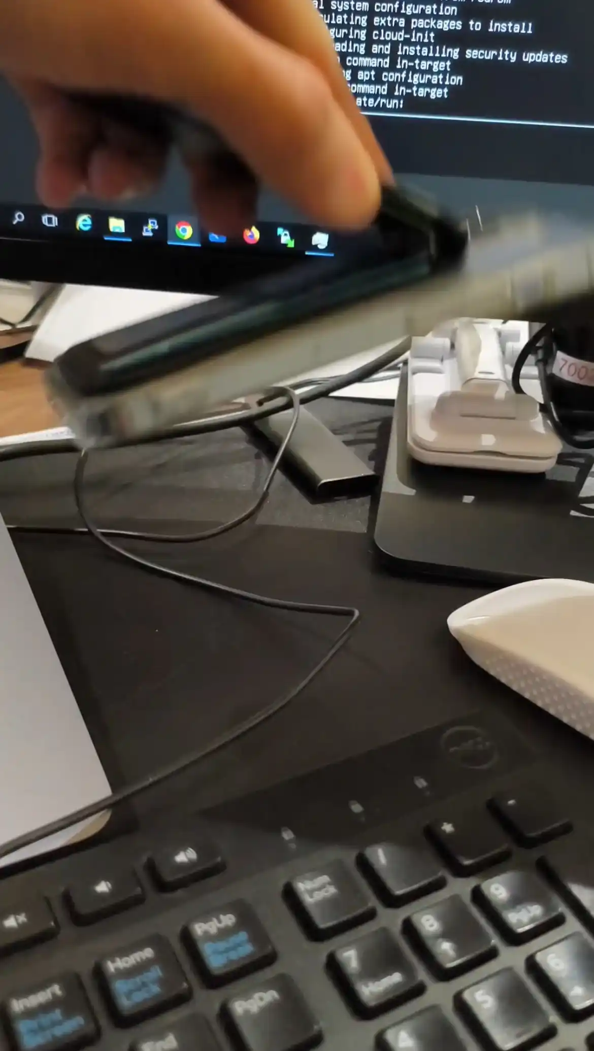 Кардхолдер Mark Ryden MR21 MagSafe для iPhone с RFID защитой