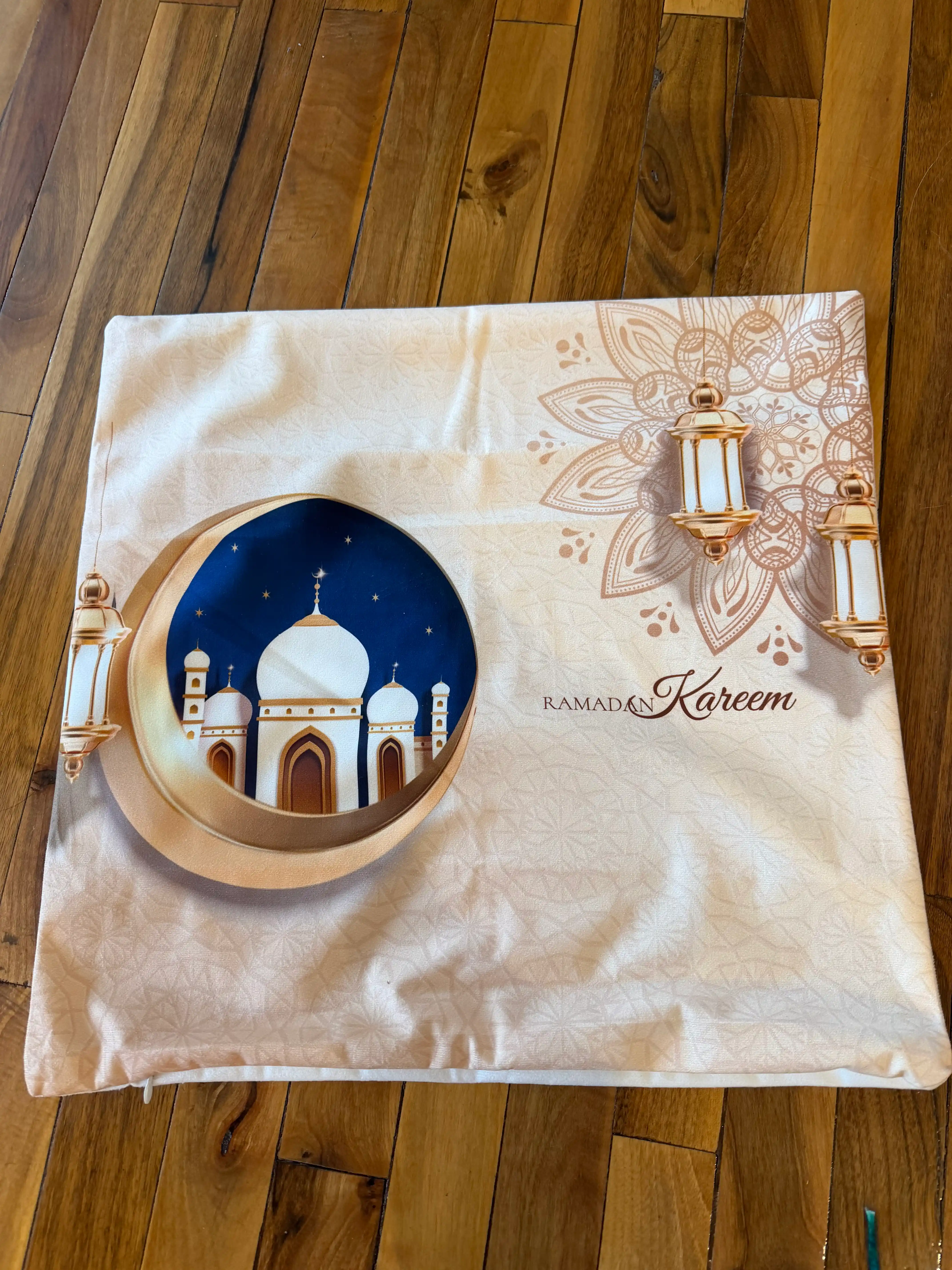 Ramazon yostiq jildi, Muborak hayiti bezagi, Ramazon muborak, 45x45 sm