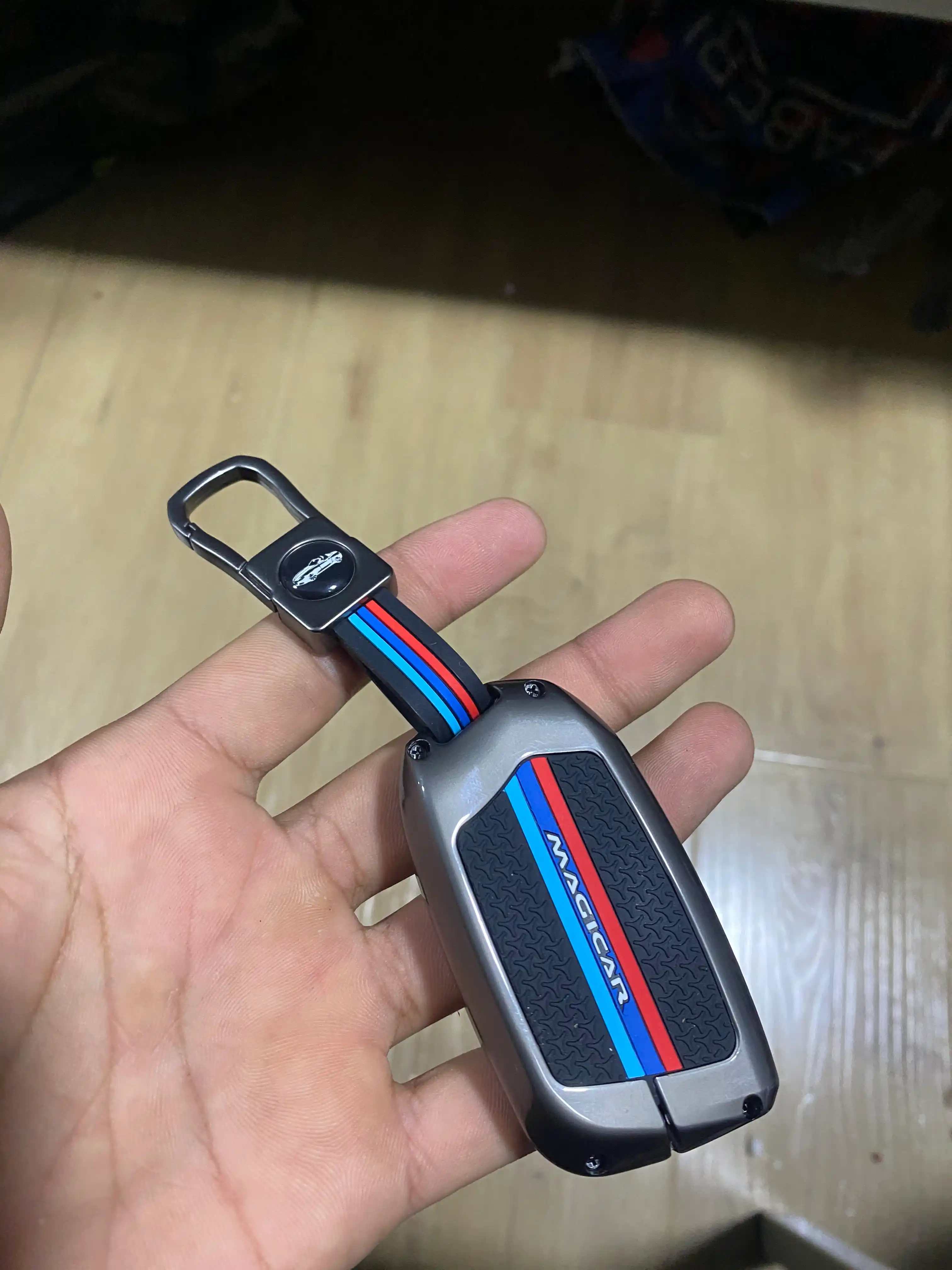 BMW  903, 905, 906, 907, 908, 909, Trecker Onix avtomobil pulti uchun g‘ilof