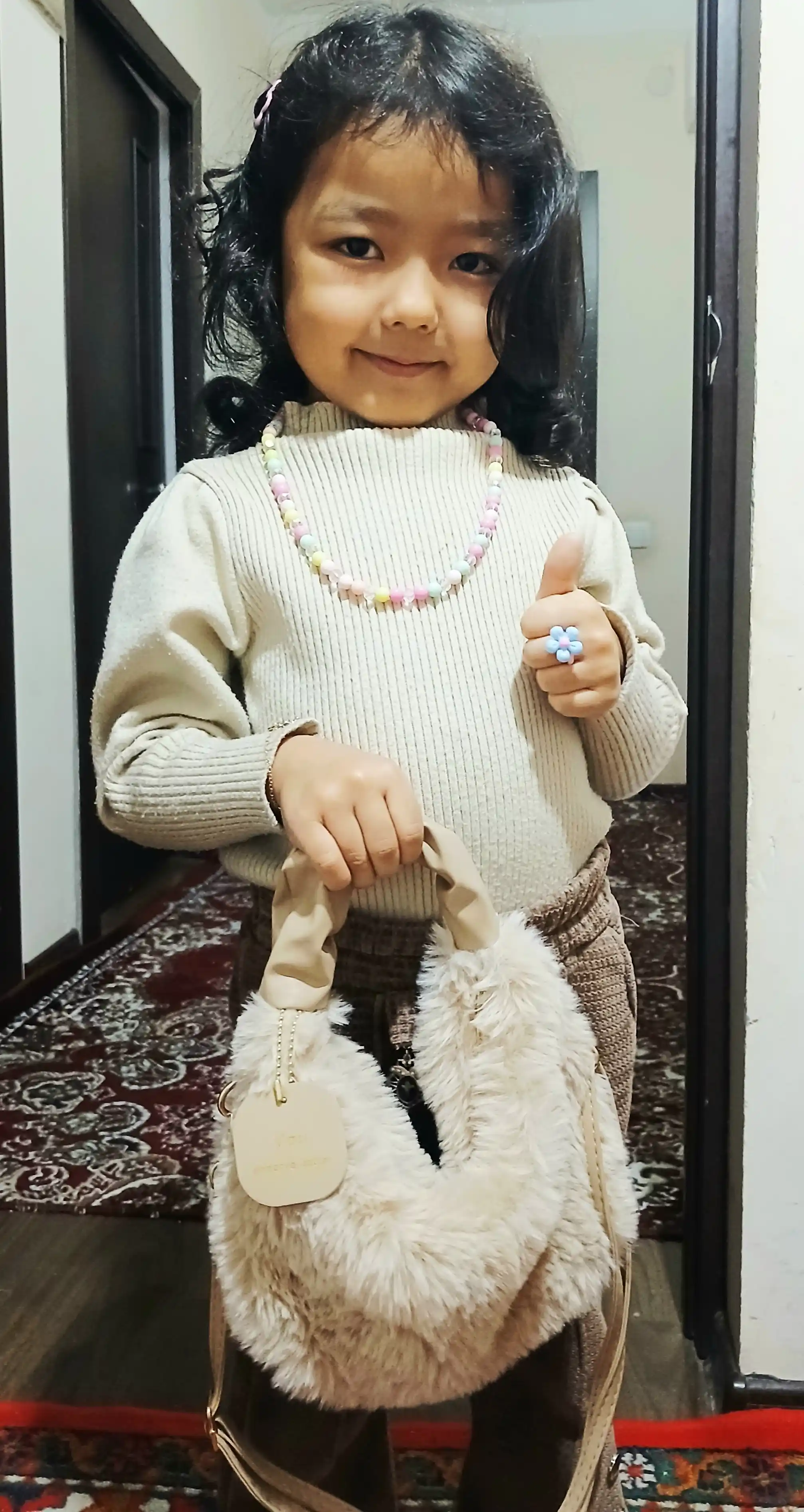 Ayollar uchun sumka