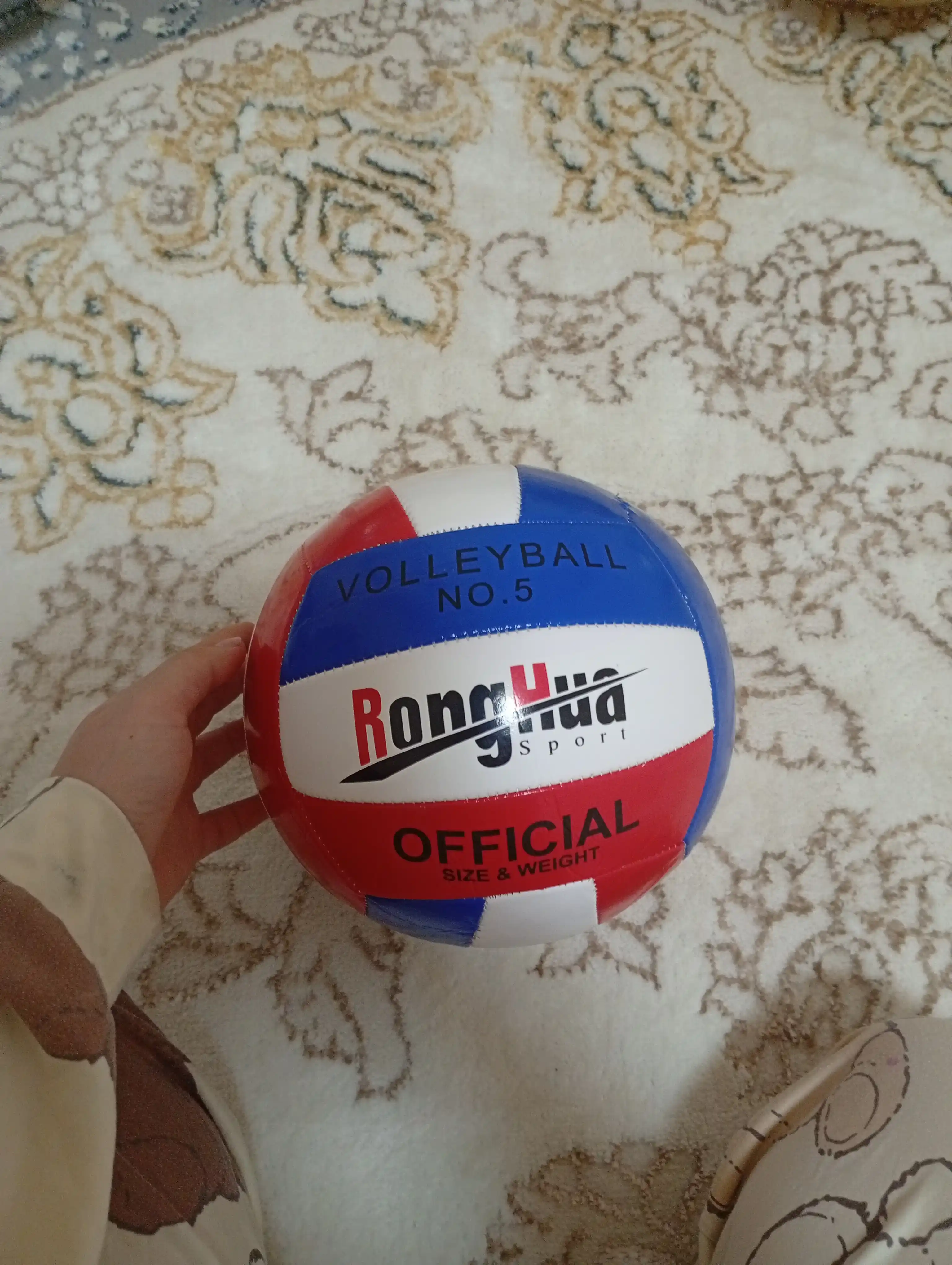 Voleybol to‘pi, mashg‘ulotlar uchun, shishirish ignasi sovg‘a