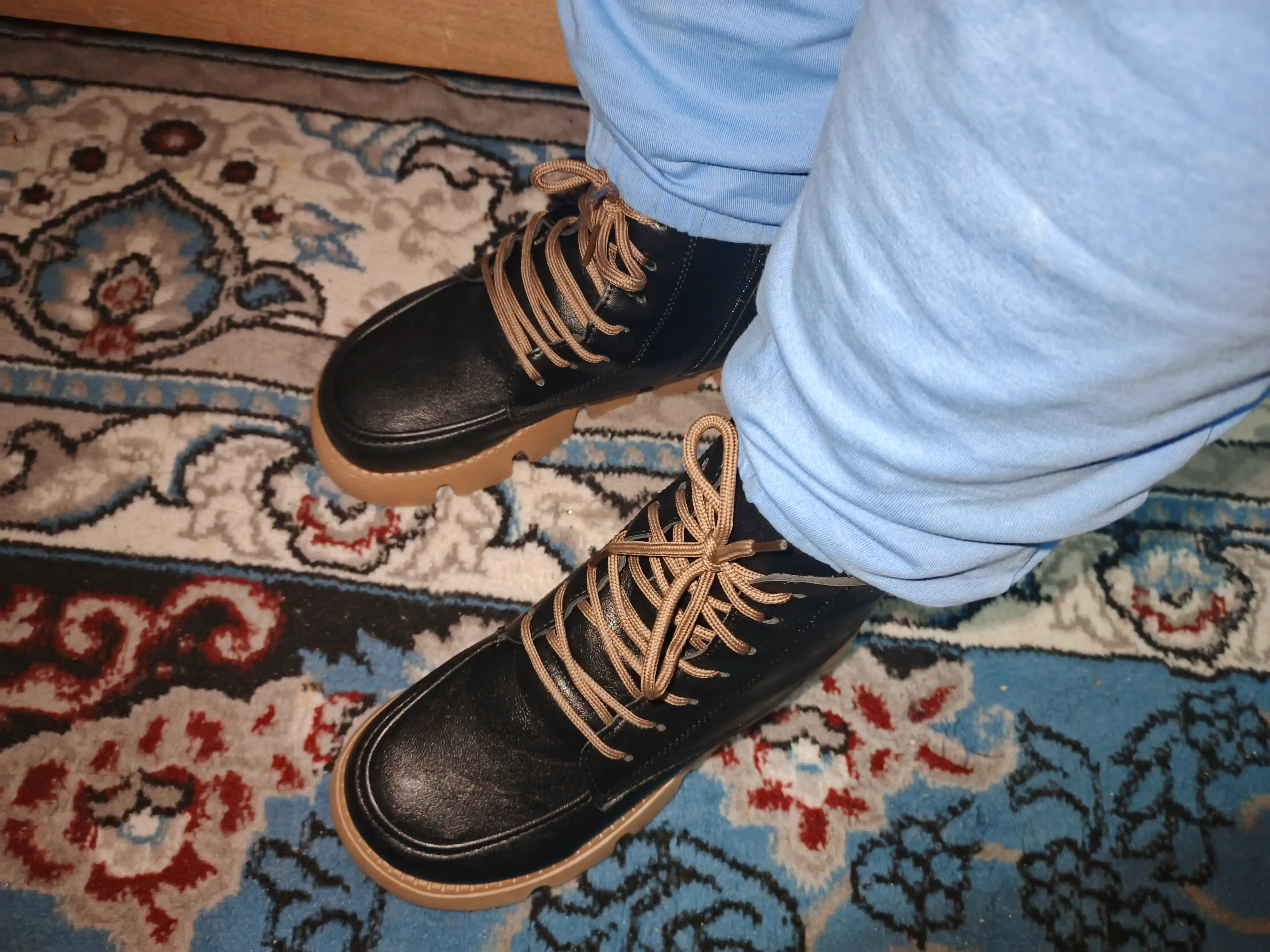 Sapok ayollar uchun, qishki, razmerlar 37-40
