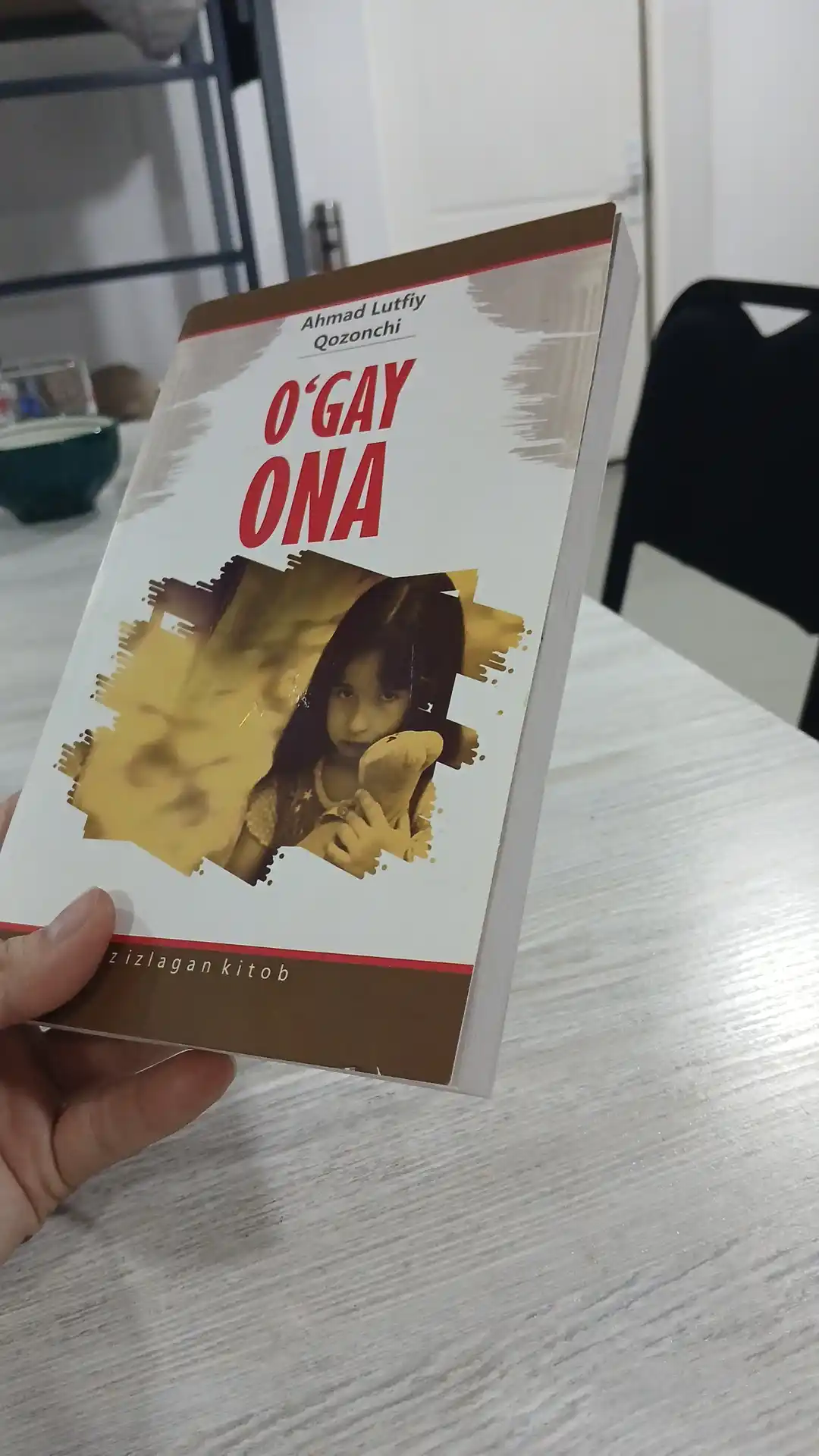 Ўгай она — Аҳмад Лутфий Қозончи, оилавий муносабатлар ҳақида асар