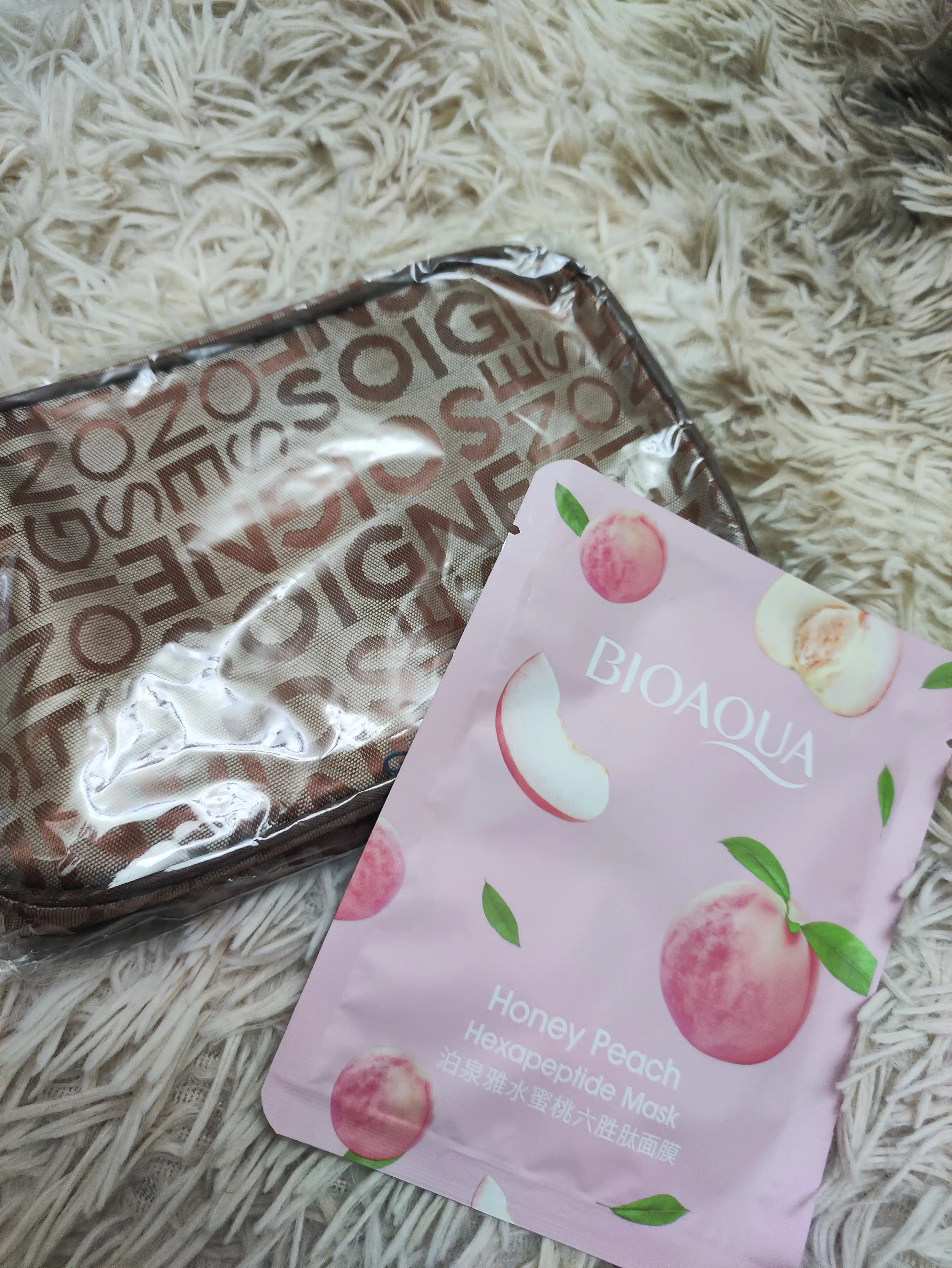 Kosmetika uchun kosmetik-sumka organayzer