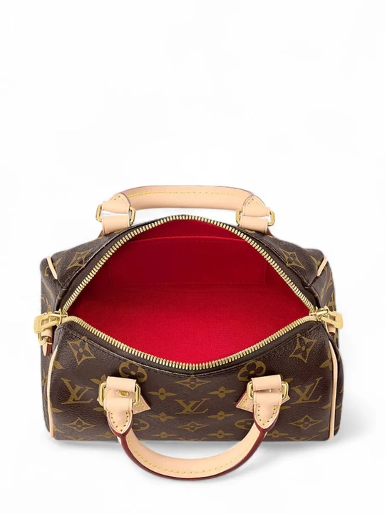 Ayollar sumkasi Louis Vuitton Neverfull uslubida
