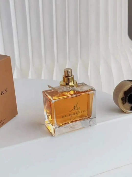 My Burberry parfumlangan suv ayollar uchun 